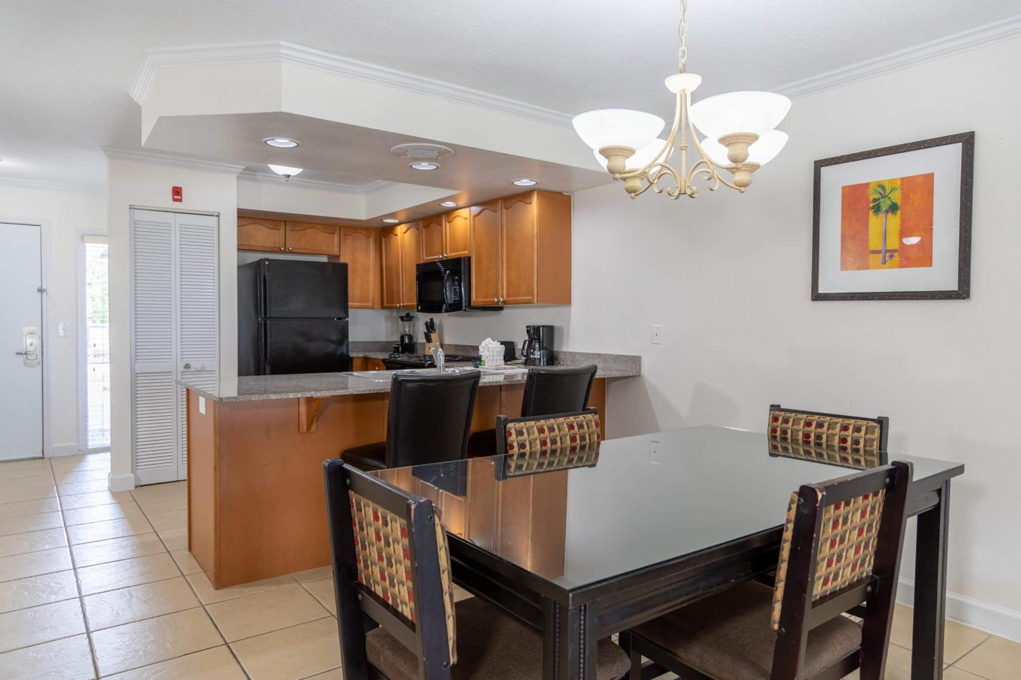 One-Bedroom Suite