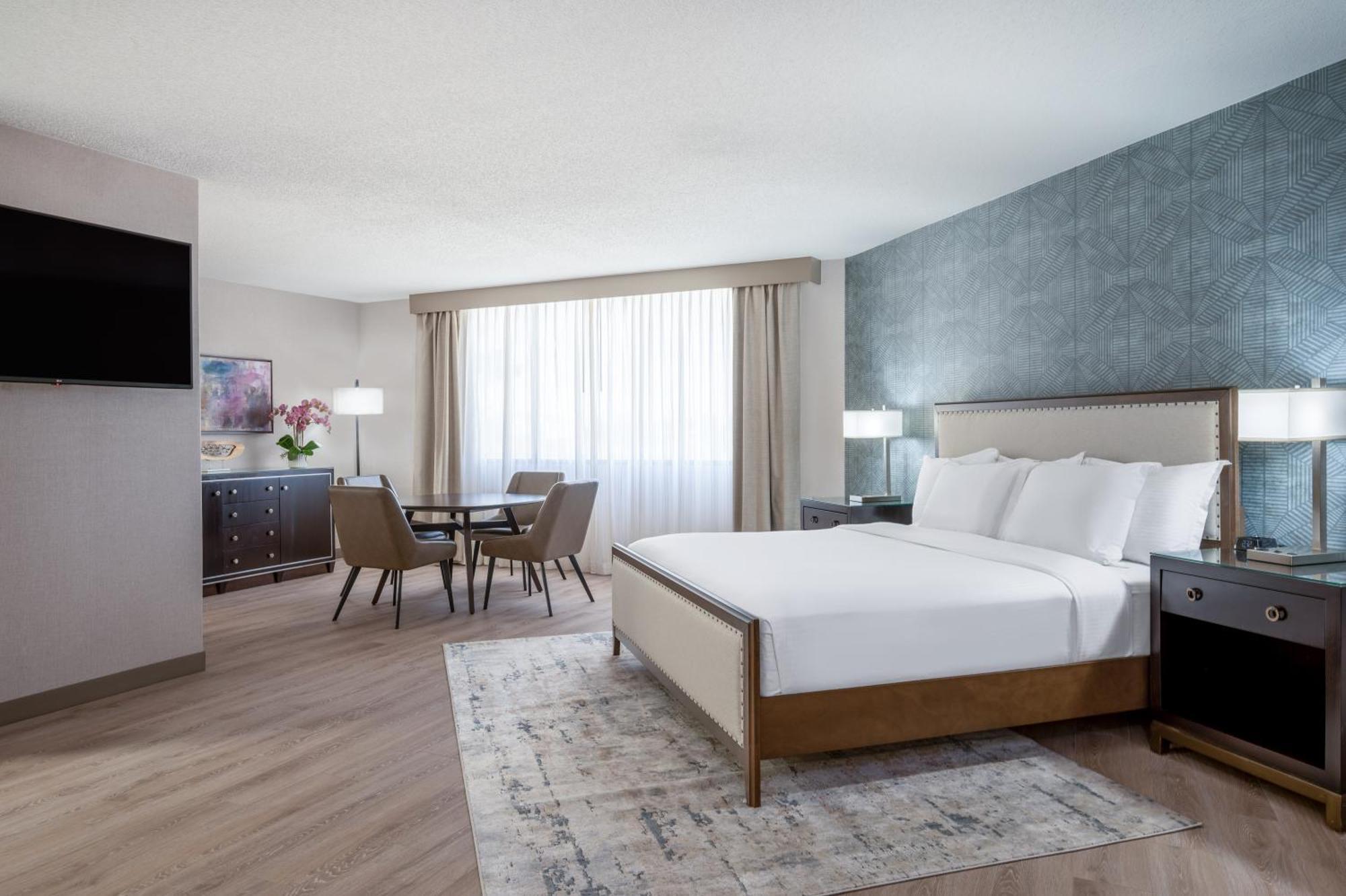 Executive King Suite