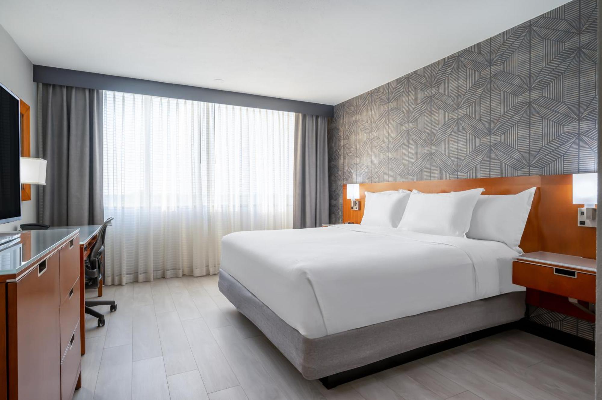Premier King Room