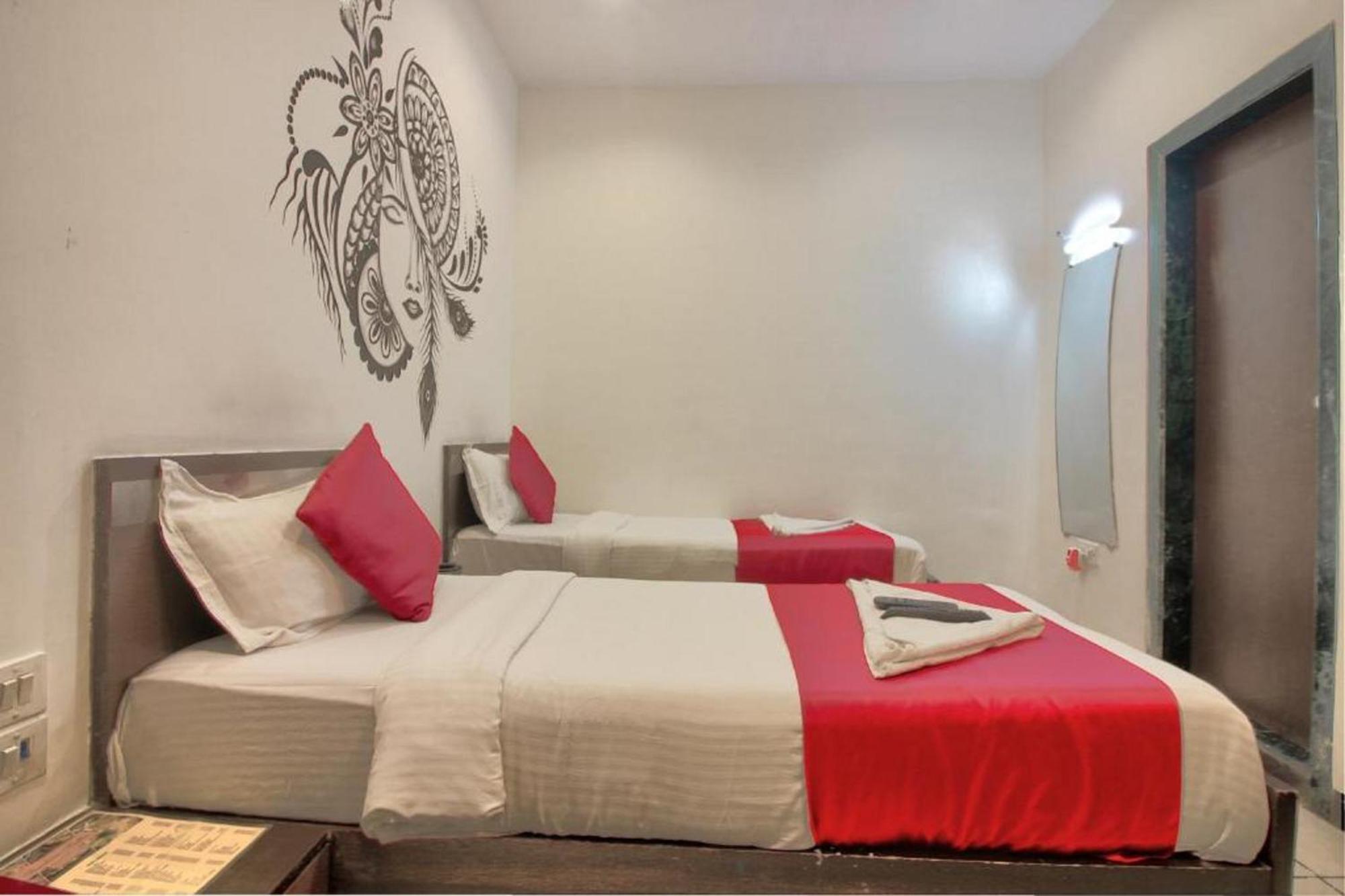 Deluxe Tweepersoonskamer met 2 Aparte Bedden