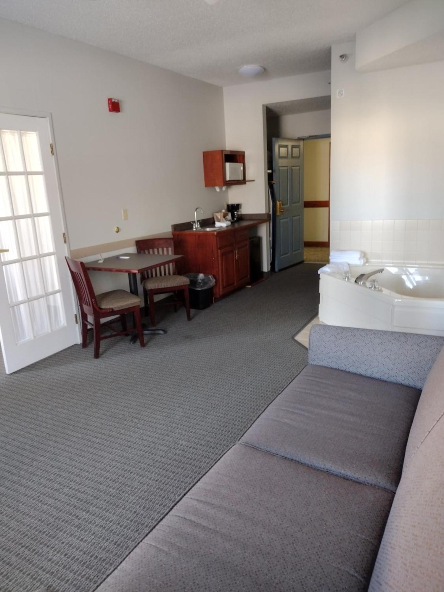 Suite Hot Tub