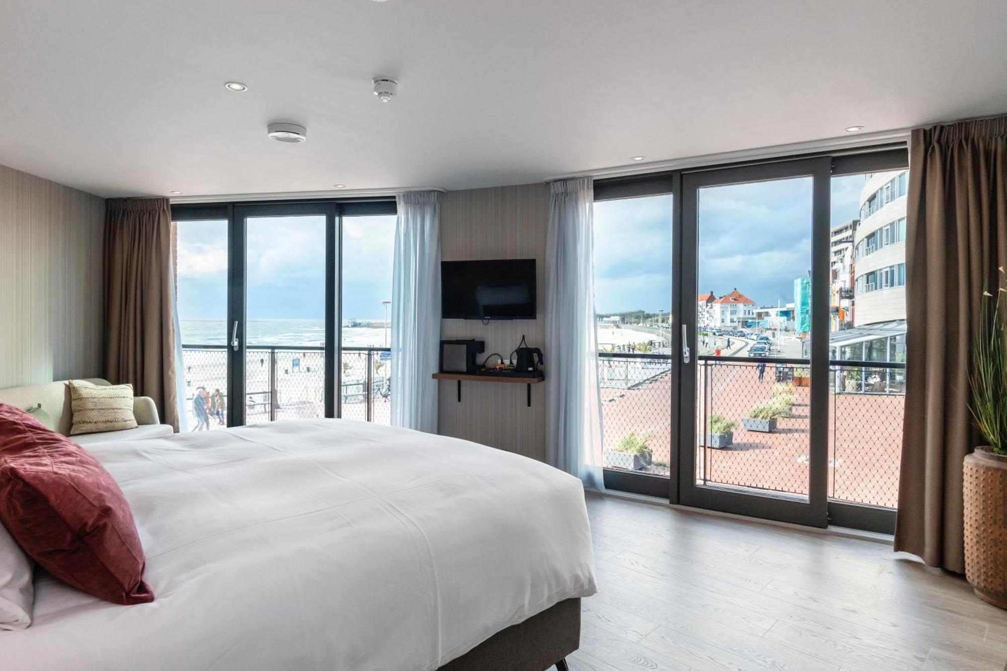Deluxe Junior Suite