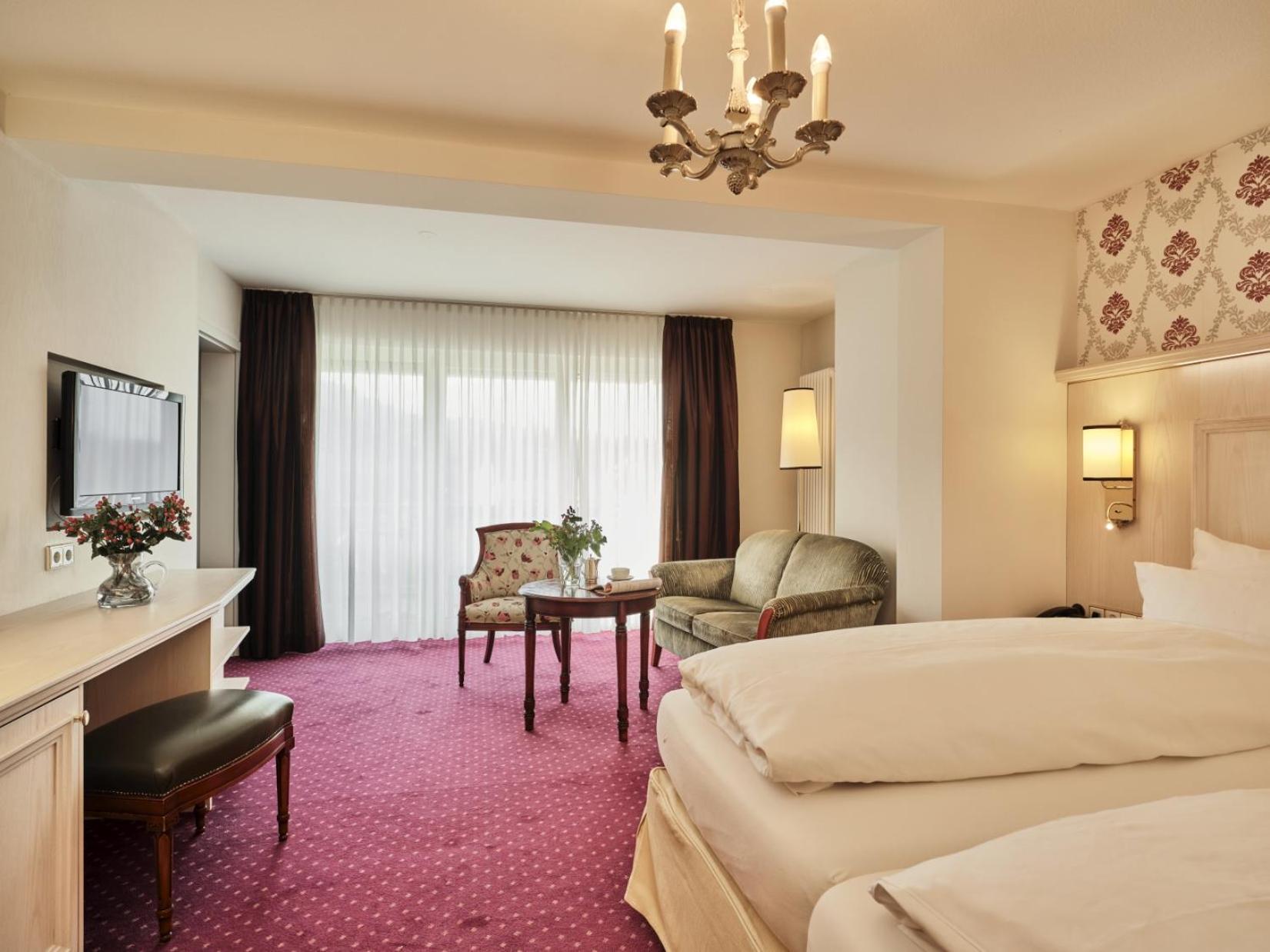 Superior King Room