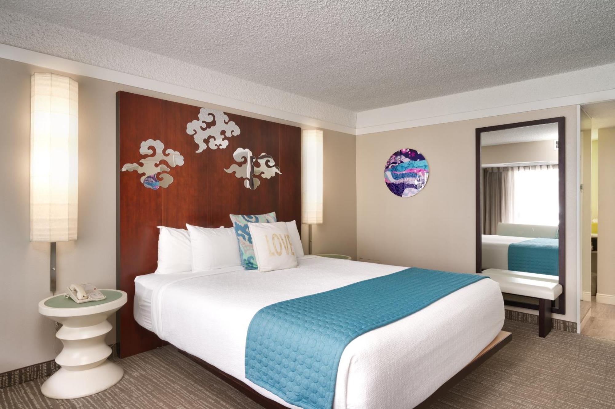 Standard King Room