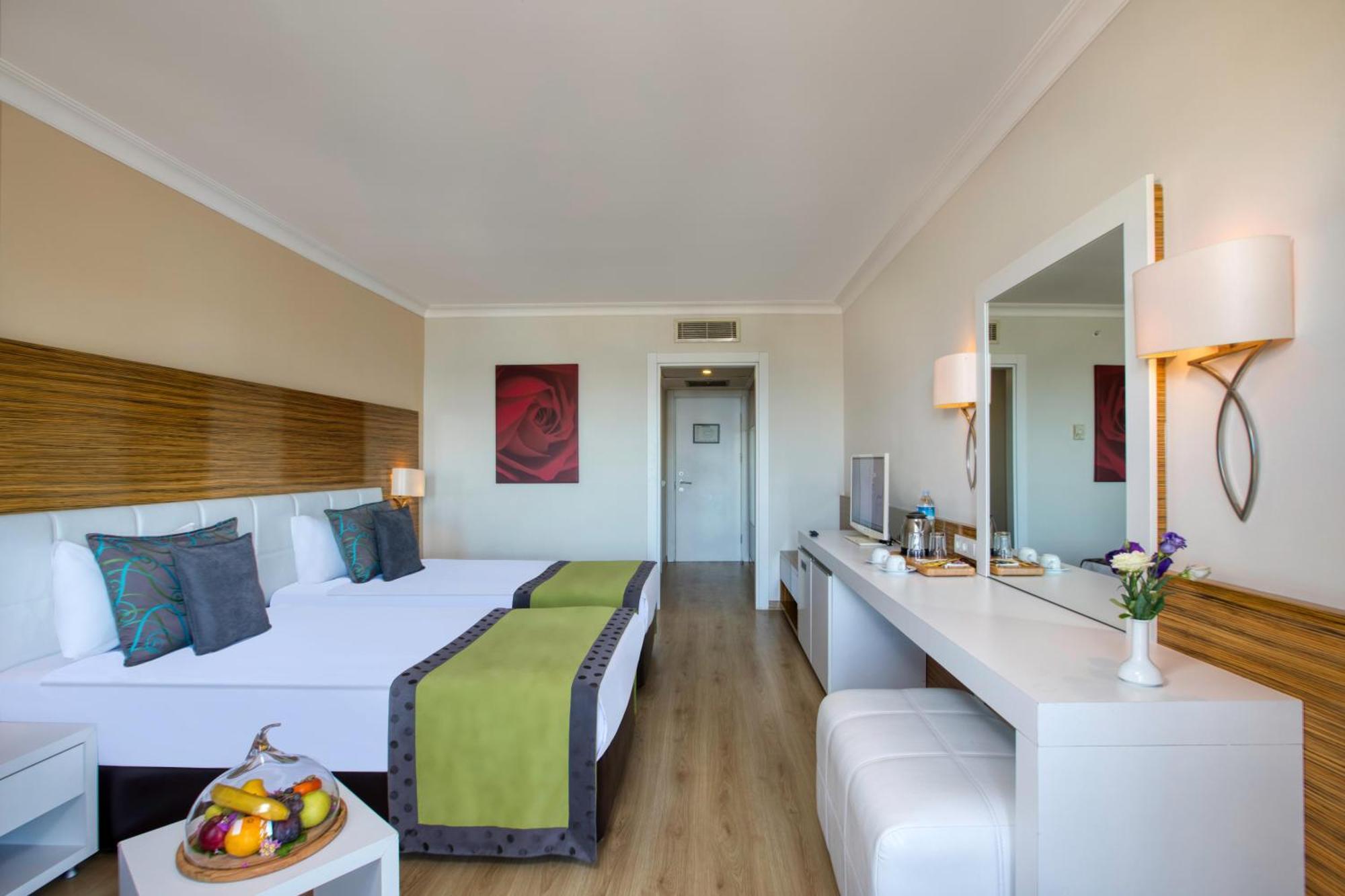 Aqua Standard Room