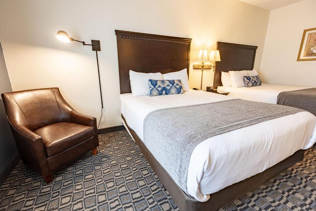 Queen Room Two Queen Beds