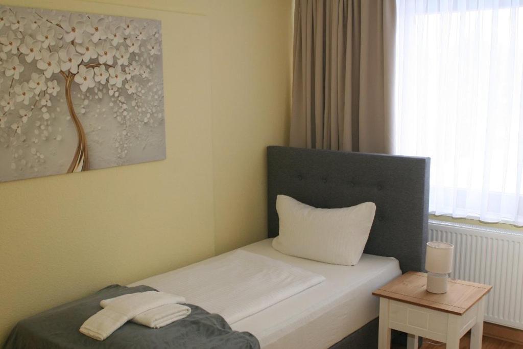 Budget Single Room