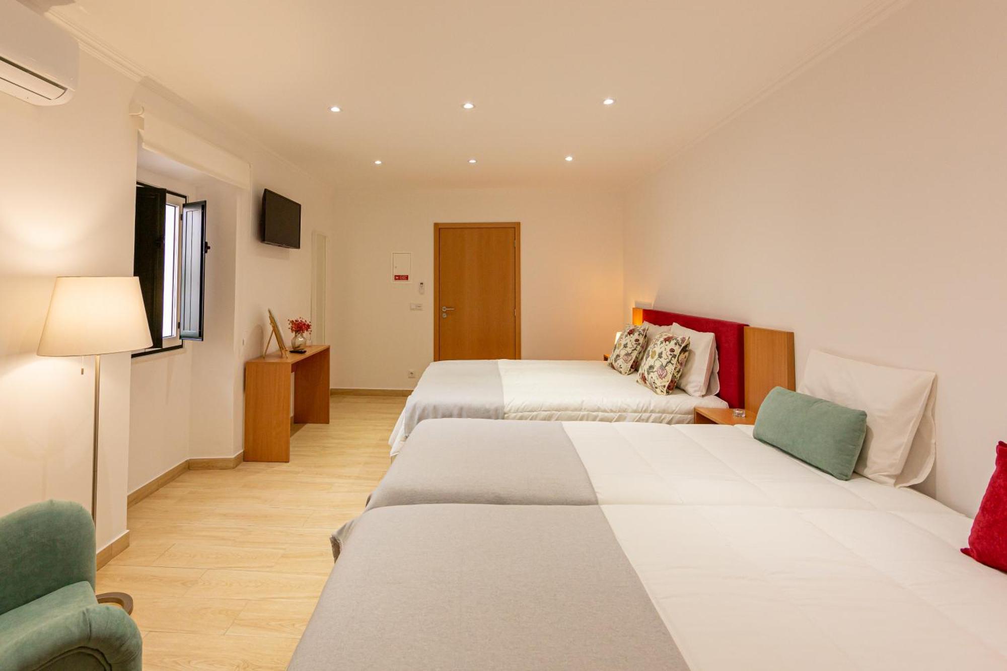 Comfort Triple Room