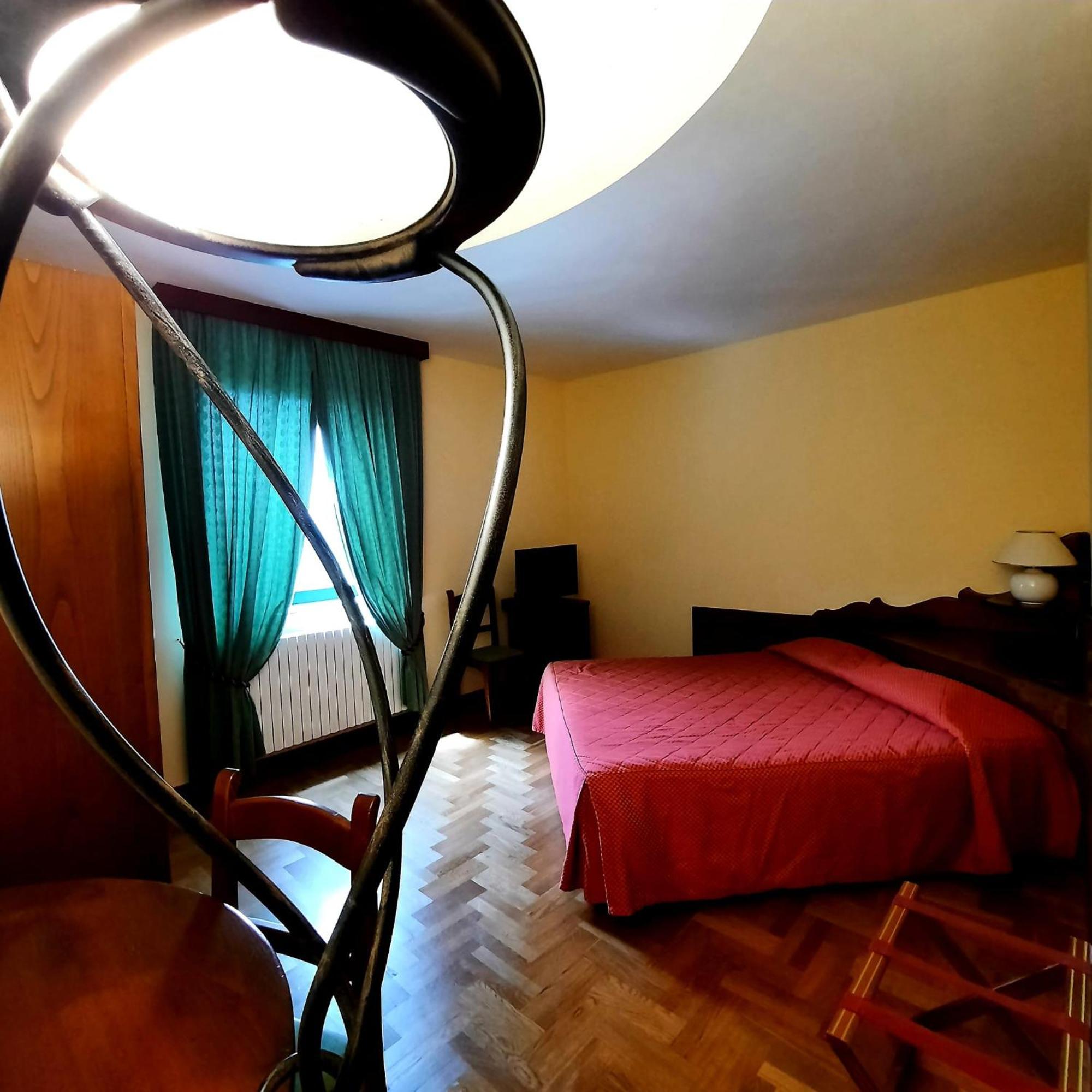 Camera Deluxe Matrimoniale/Doppia con Letti Singoli, con Vasca Idromassaggio