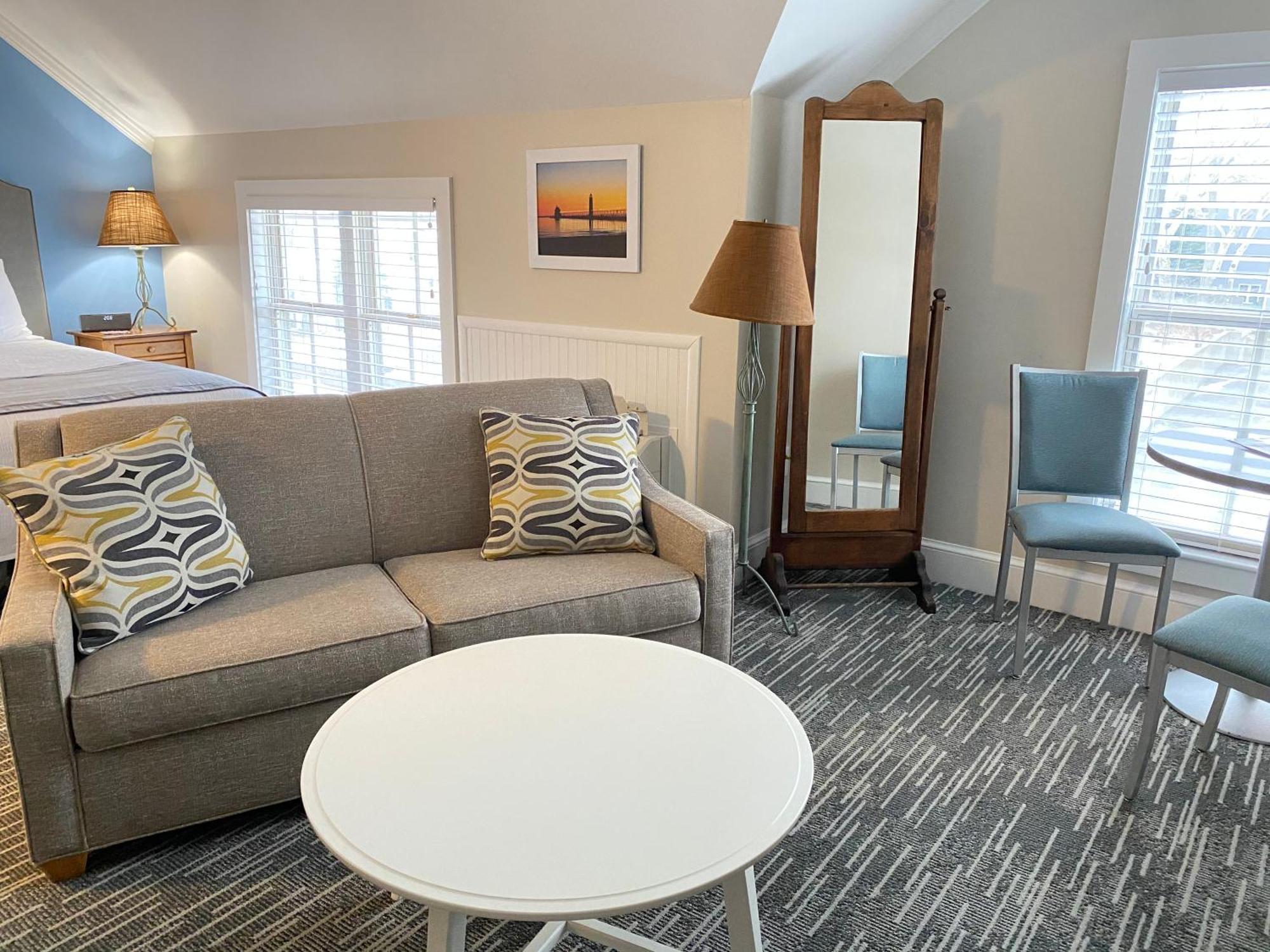 Premium King Room