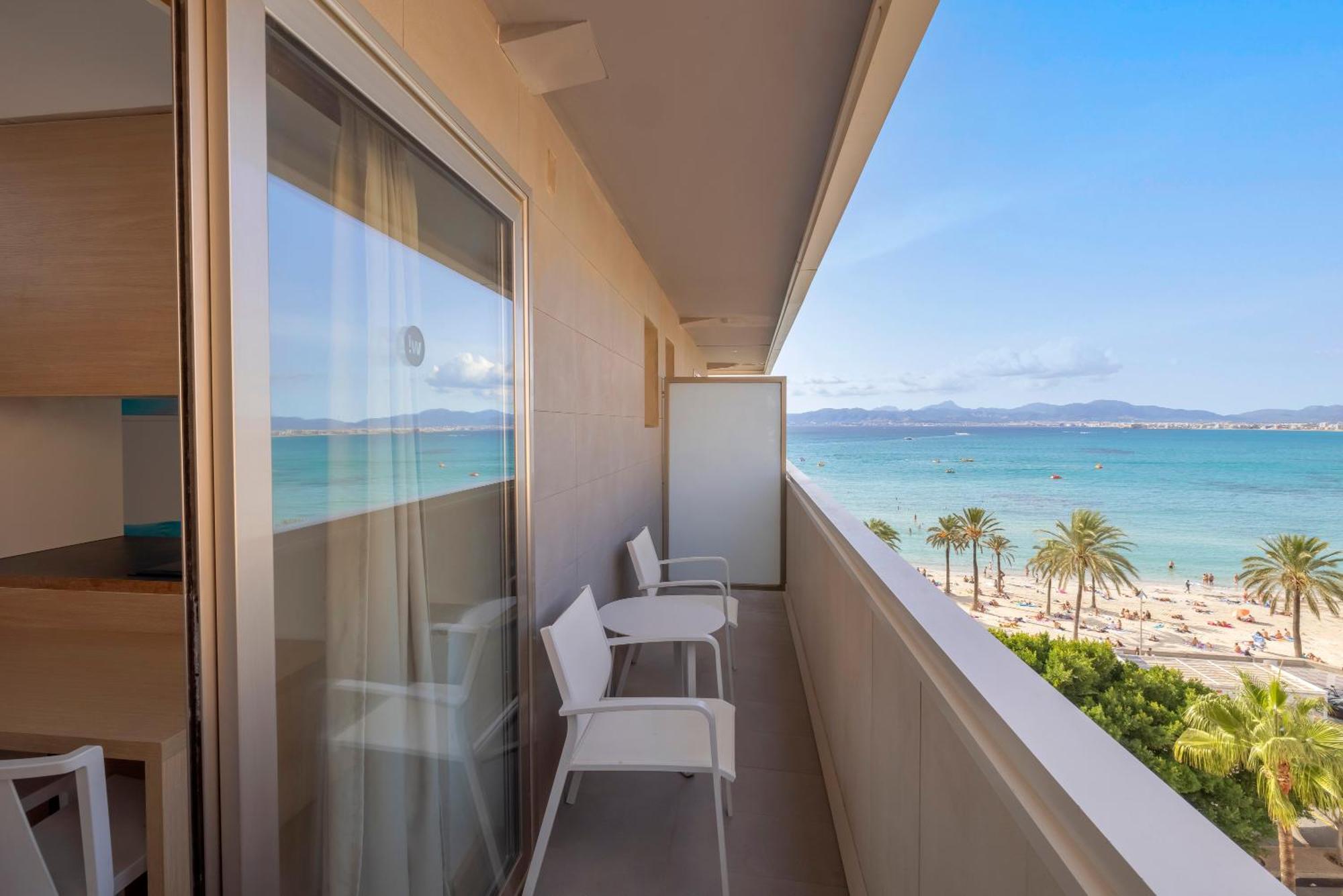Twin Room Side Sea View