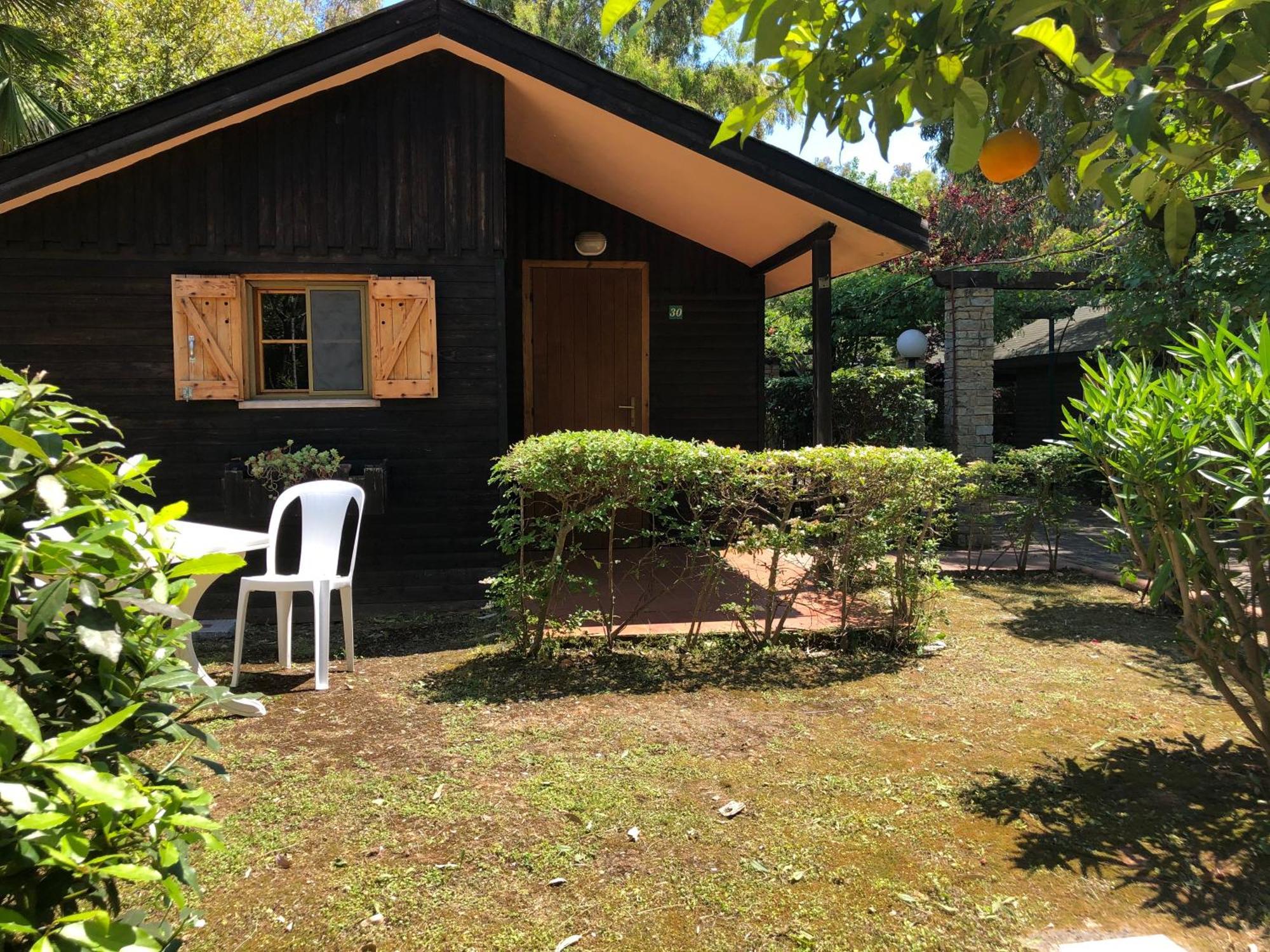 Bungalow Patio