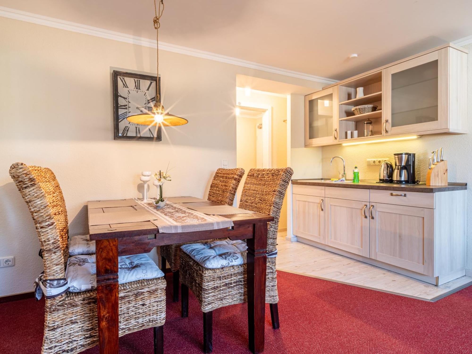 One-Bedroom Suite