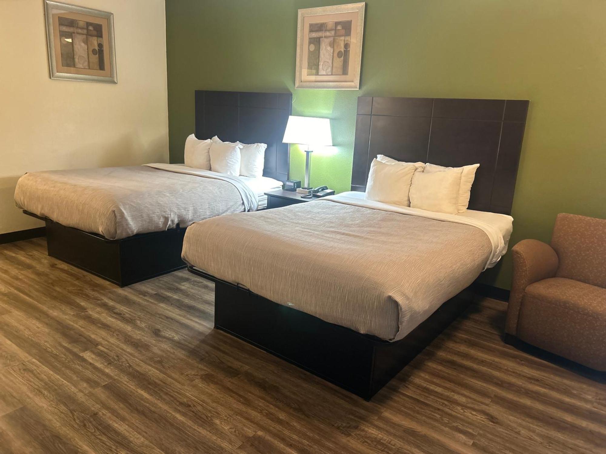 Queen Room with Two Queen Beds - Non-Smoking,1617470866:JPEG