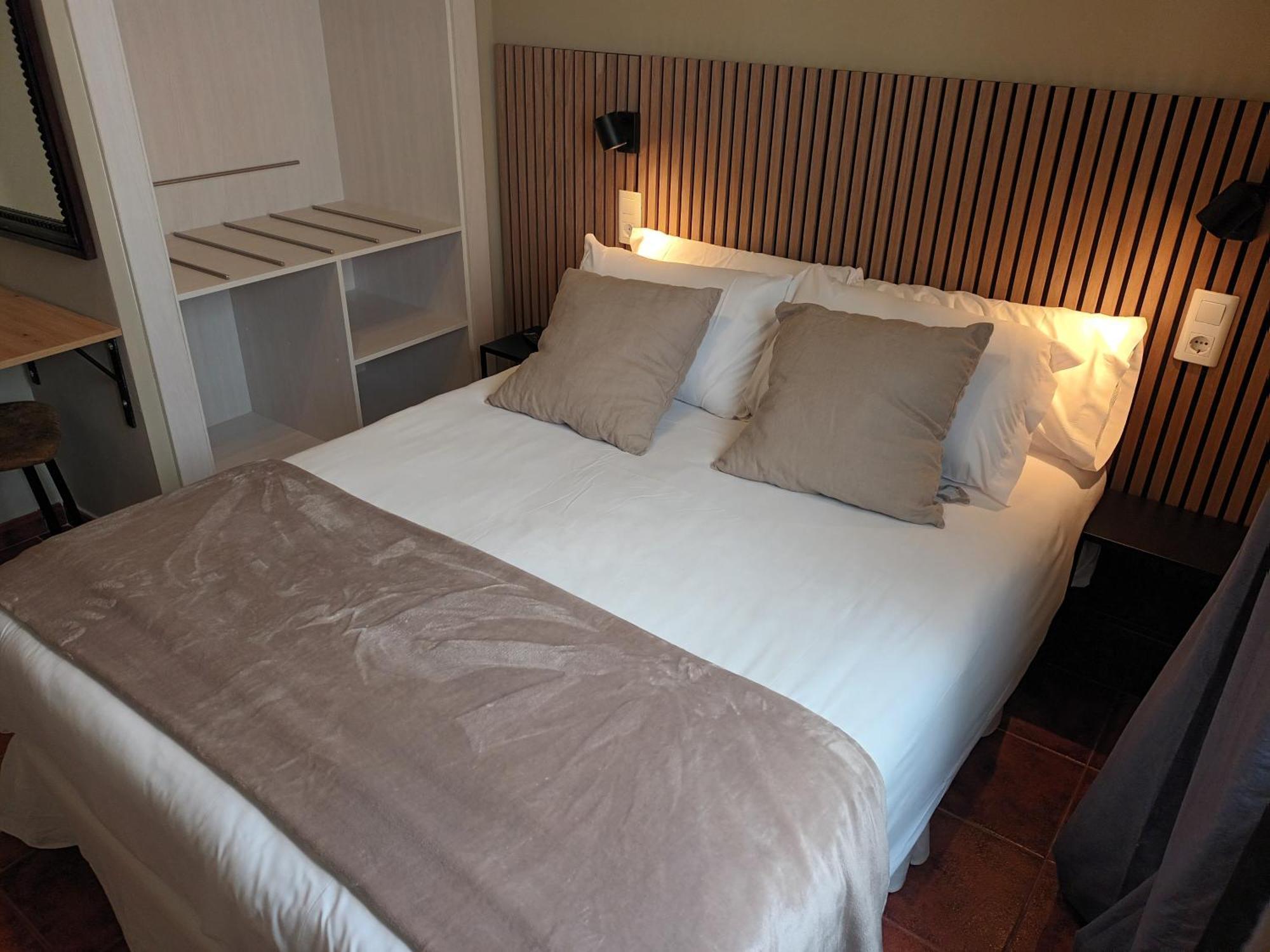 Basic Double Room