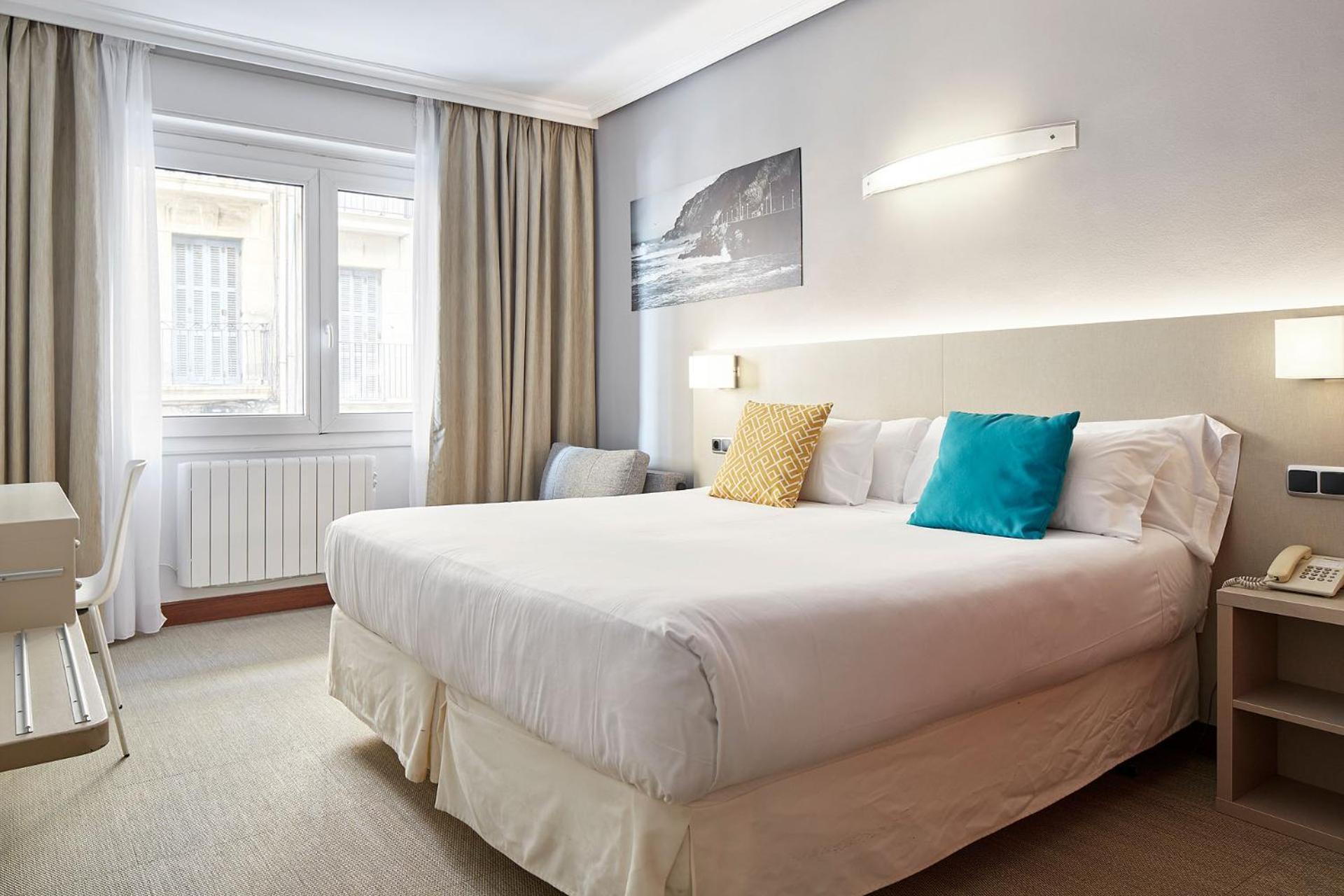 Double or Twin Room City View