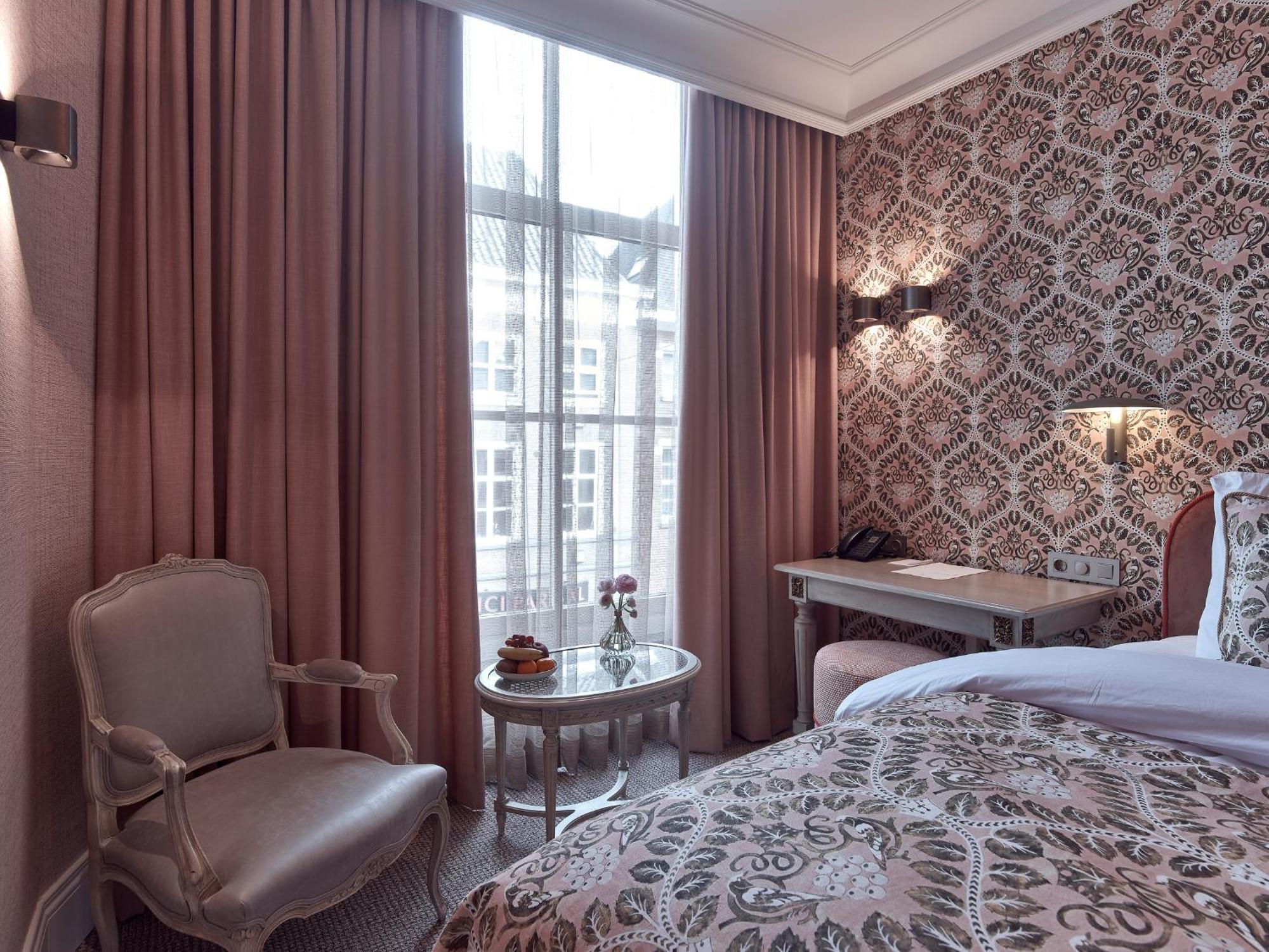 Ambassador Suite