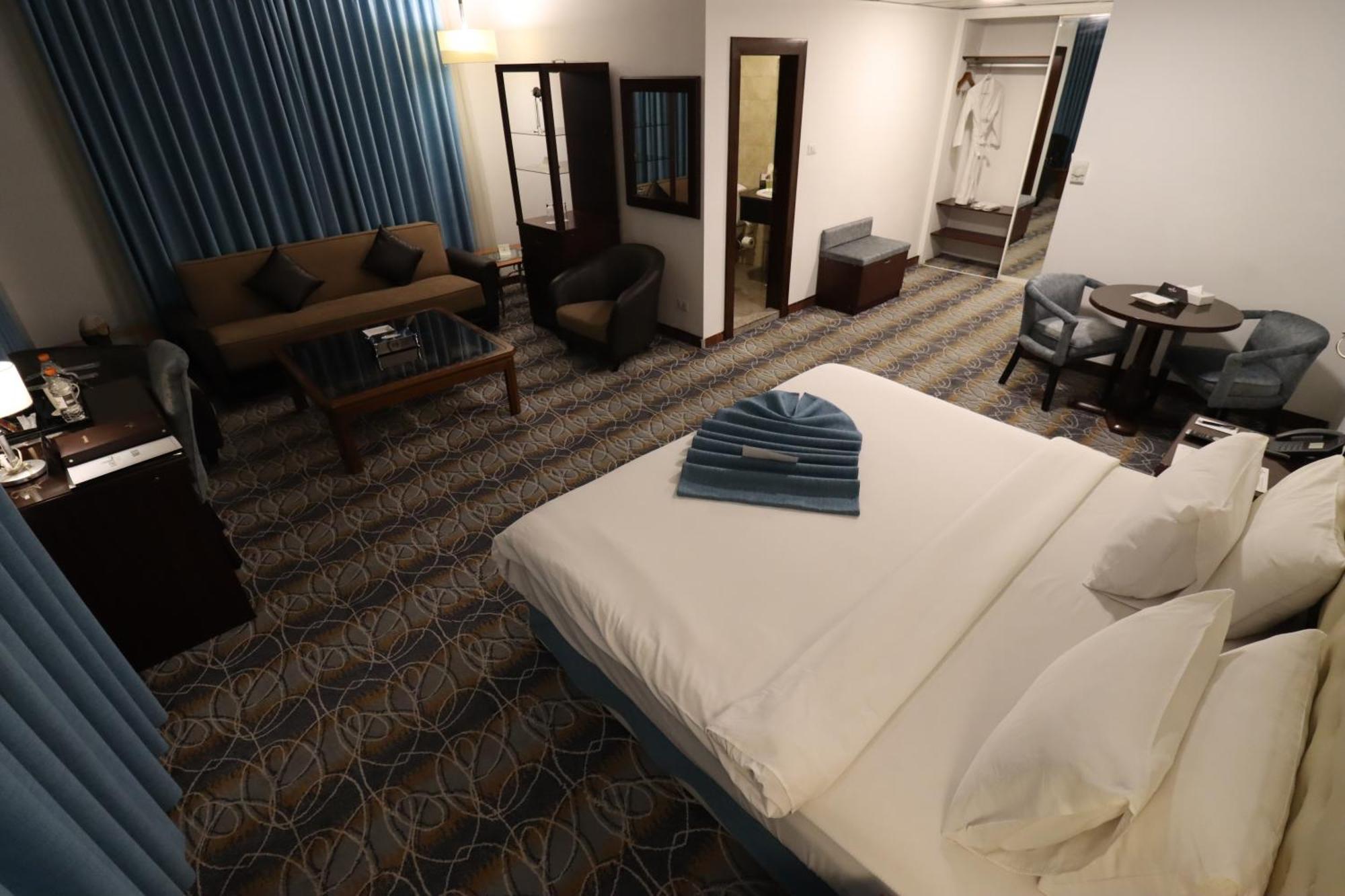 Junior Suite