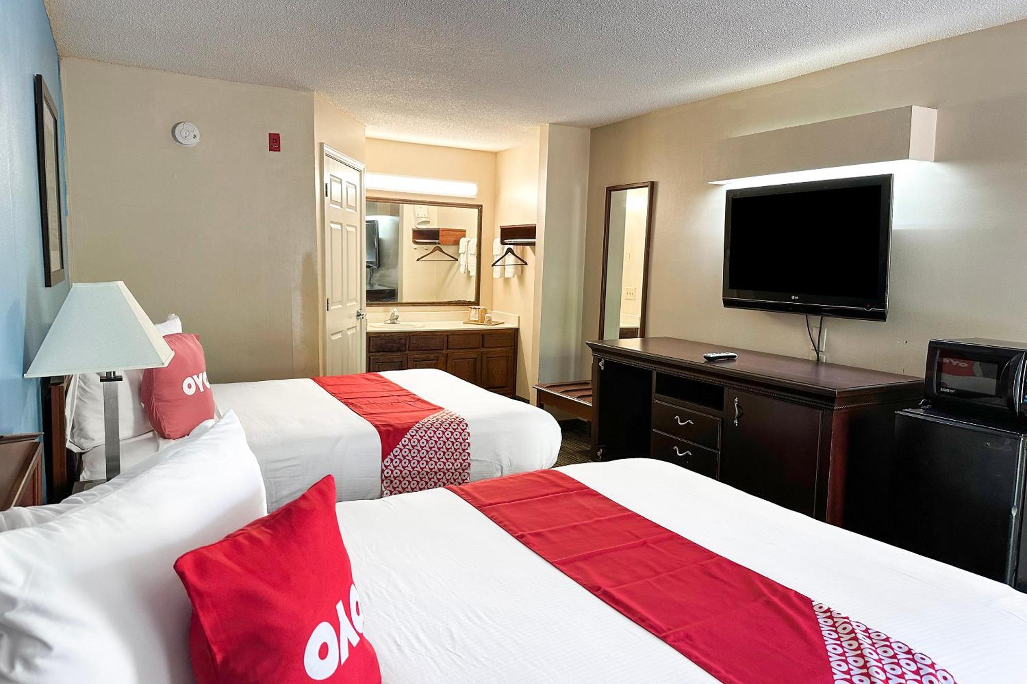 2 Queen Beds Non-Smoking