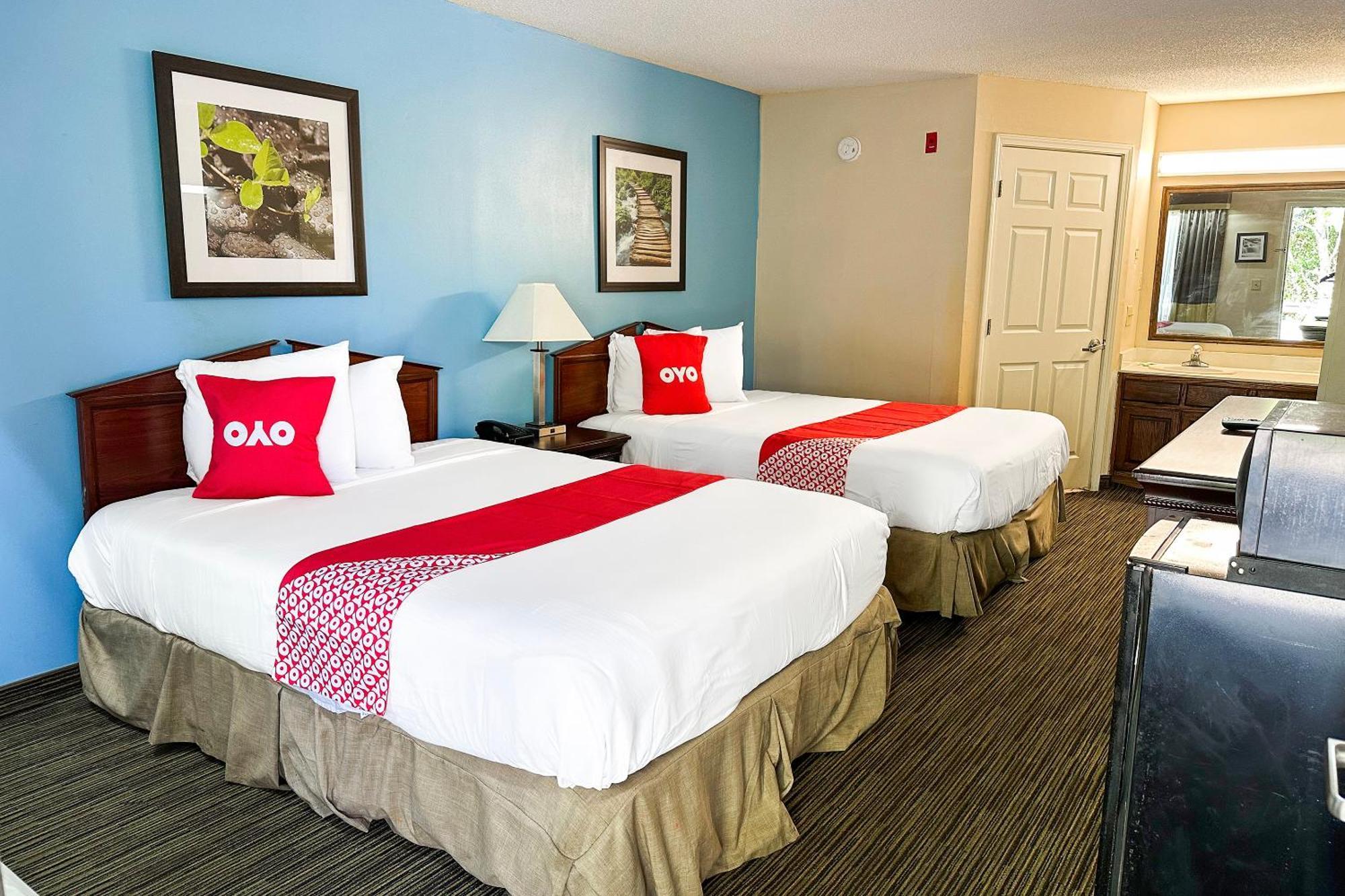 2 Queen Beds Non-Smoking