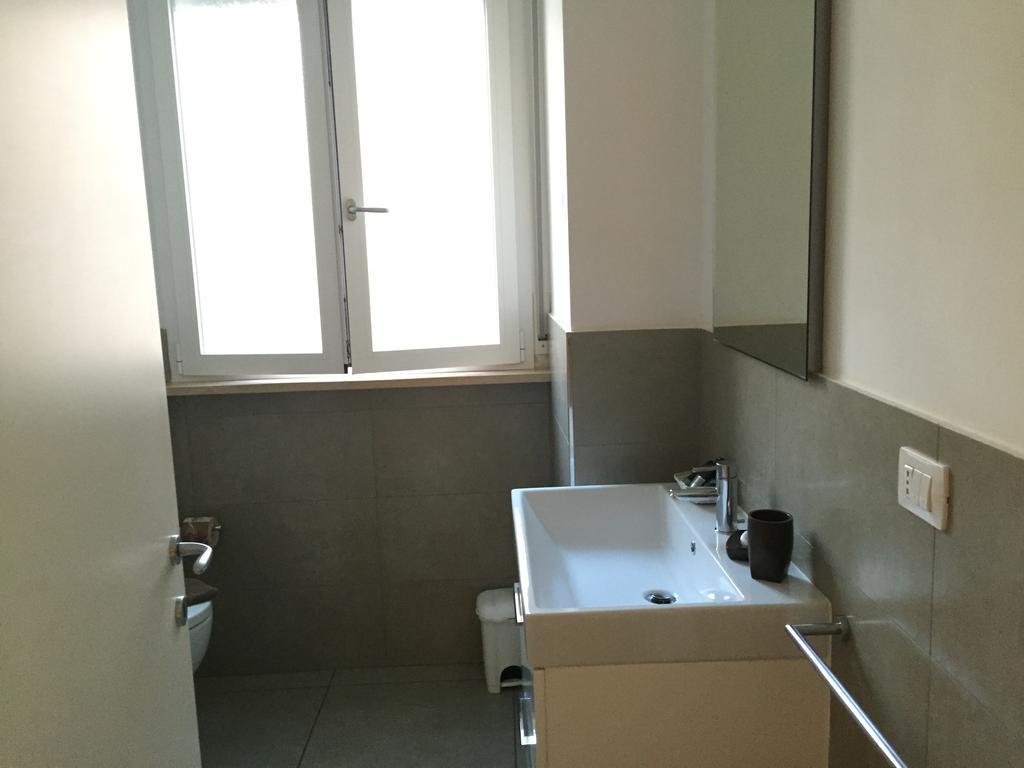 One-Bedroom Apartment Sea View