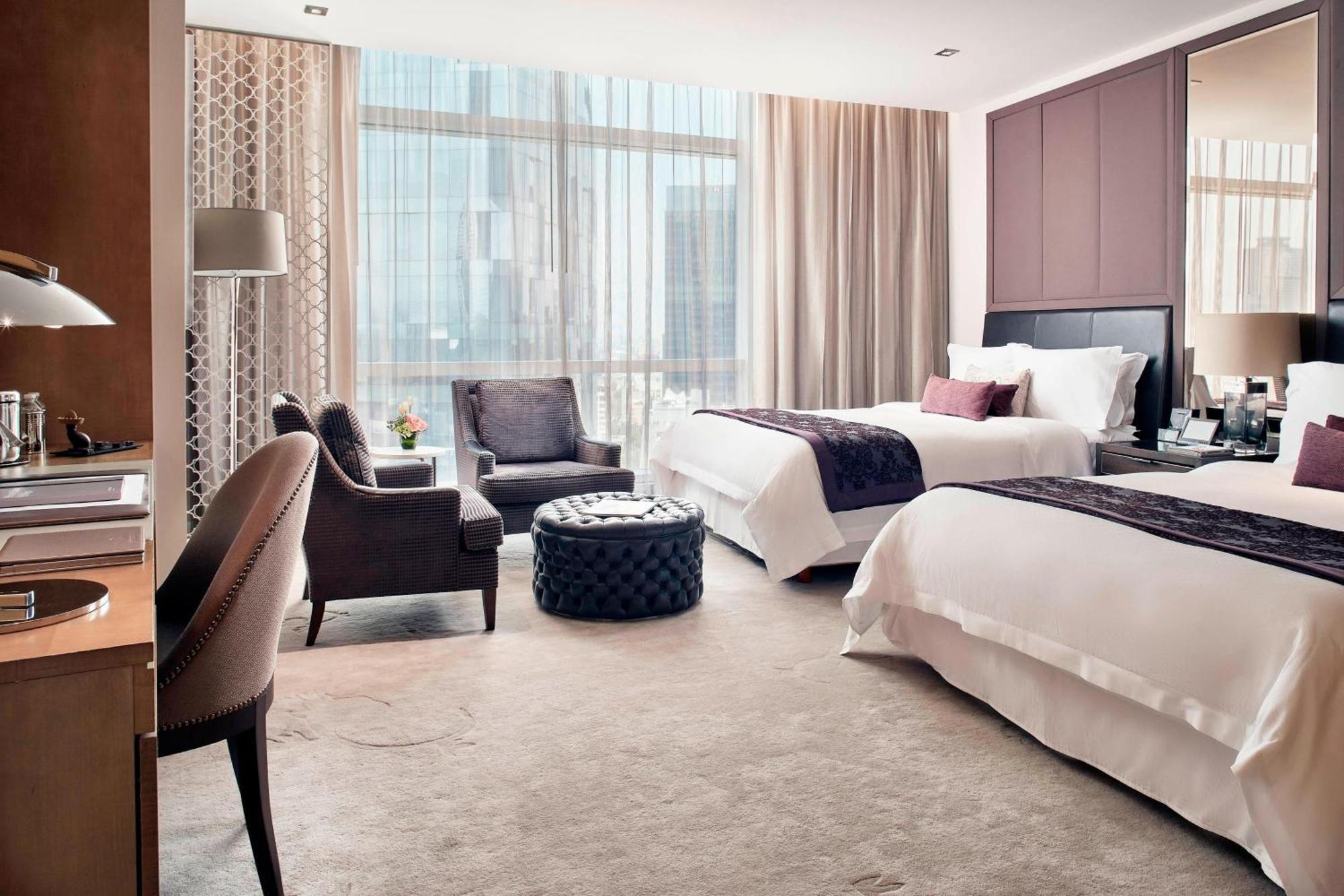 Grand Deluxe Butler Service, Guest room, 2 Queen