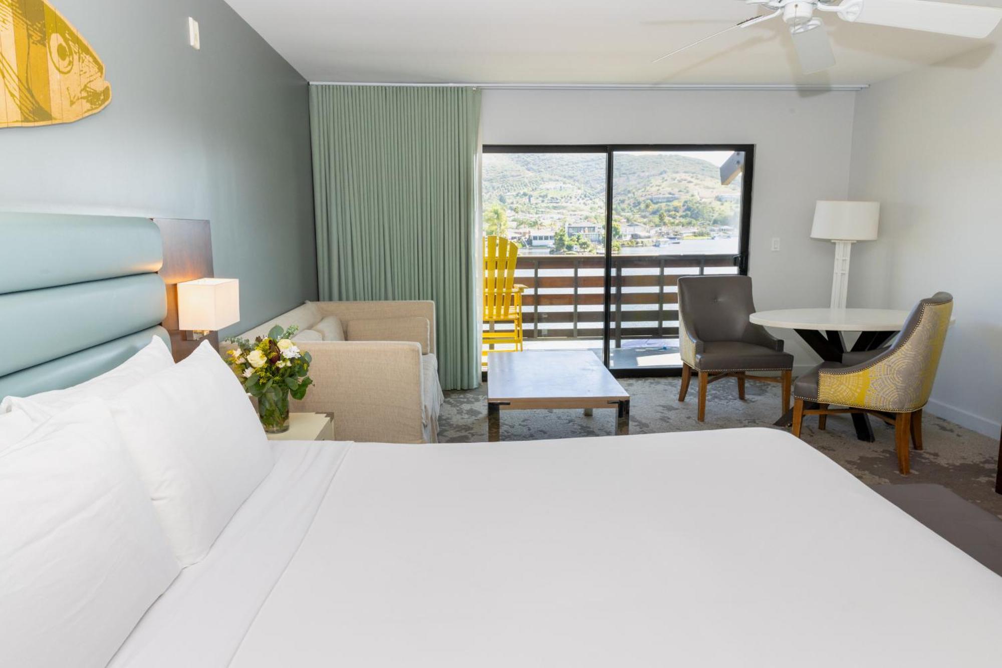 Lake View King,1710269794:JPEG