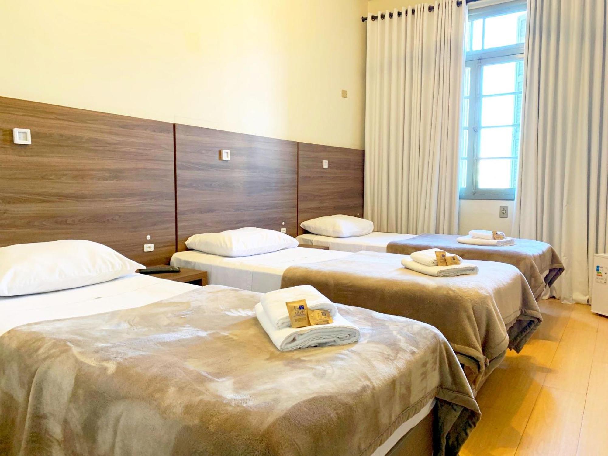 Triple Room Air-Conditioning