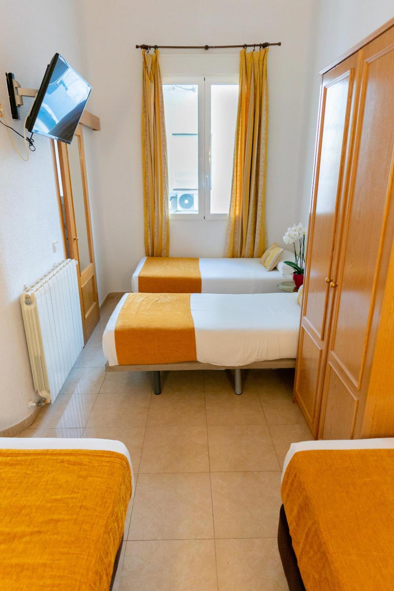 Habitación Cuádruple con baño privado