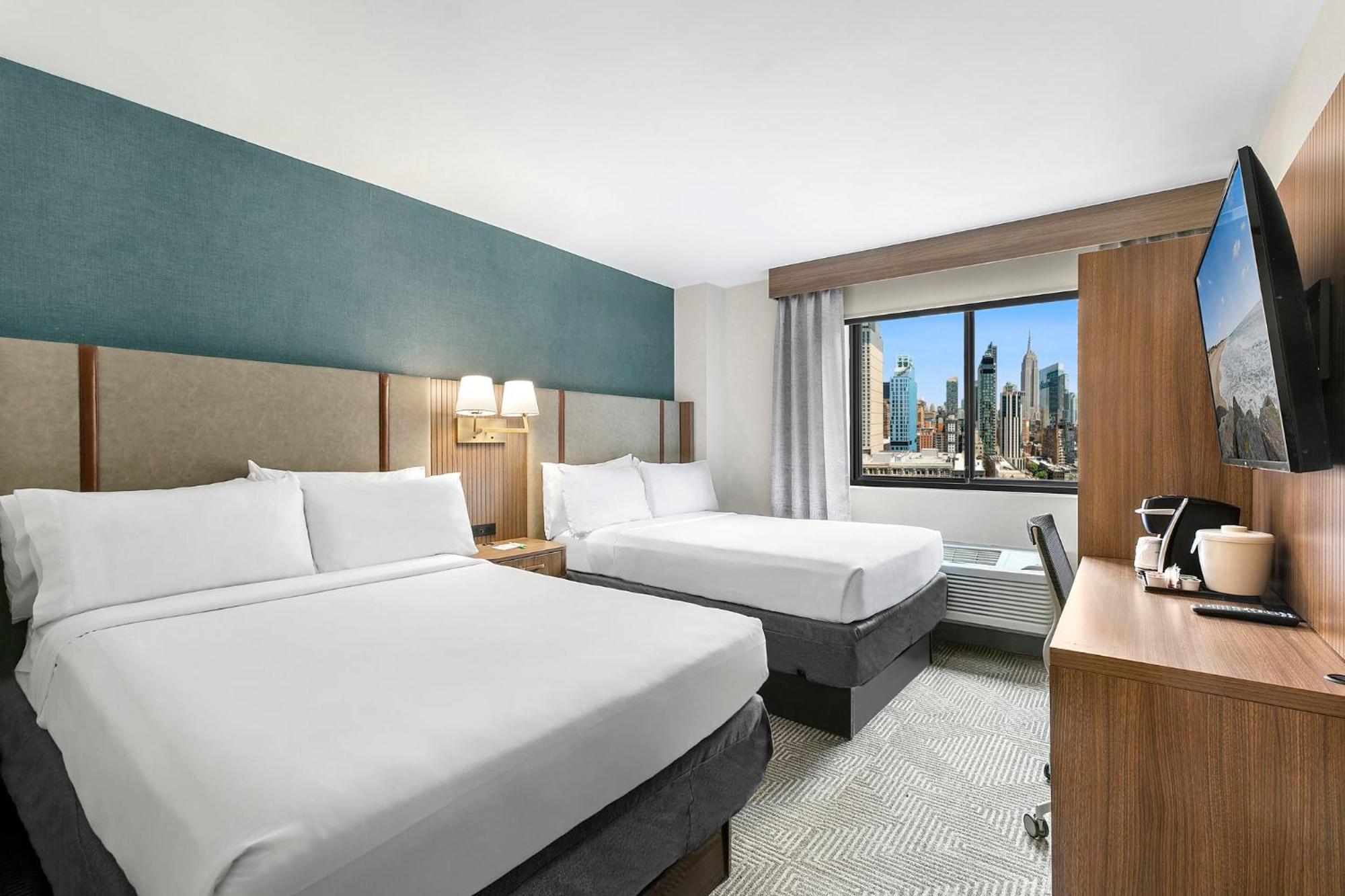 Standard Double Room Two Double Beds City View Communications Accessible