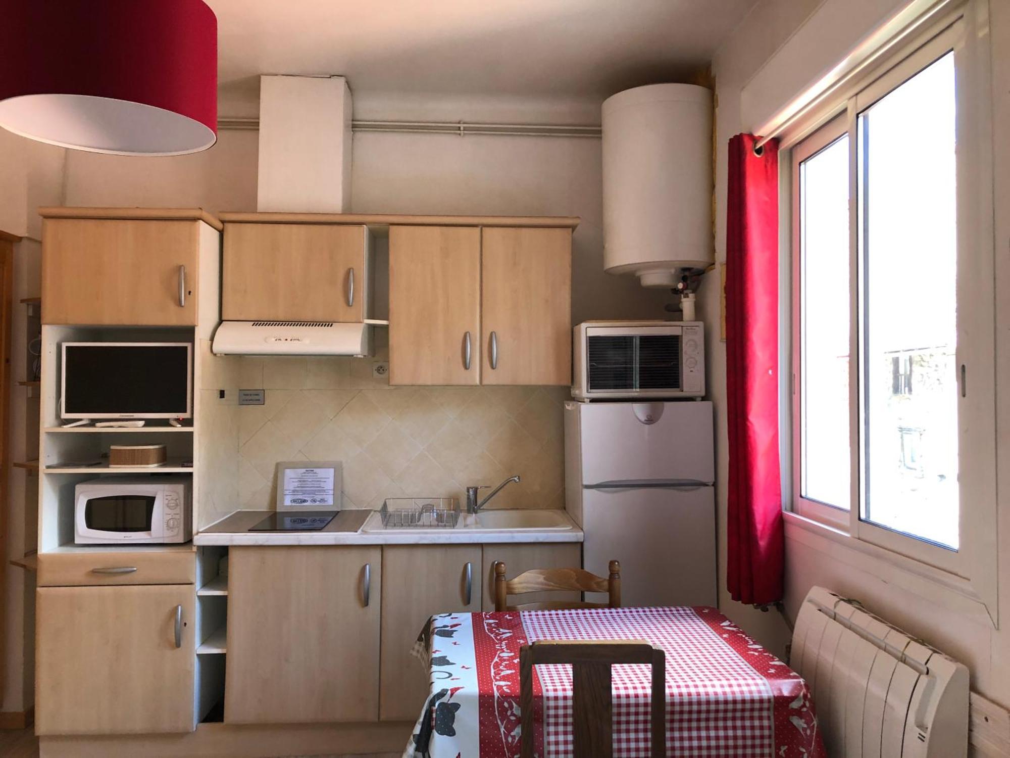 Studio Apartment