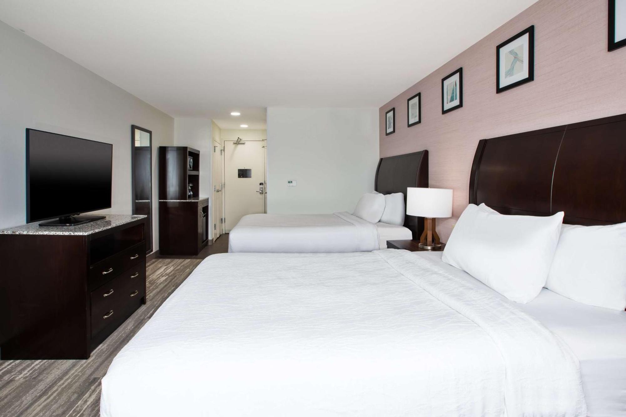 Queen Room Two Queen Beds
