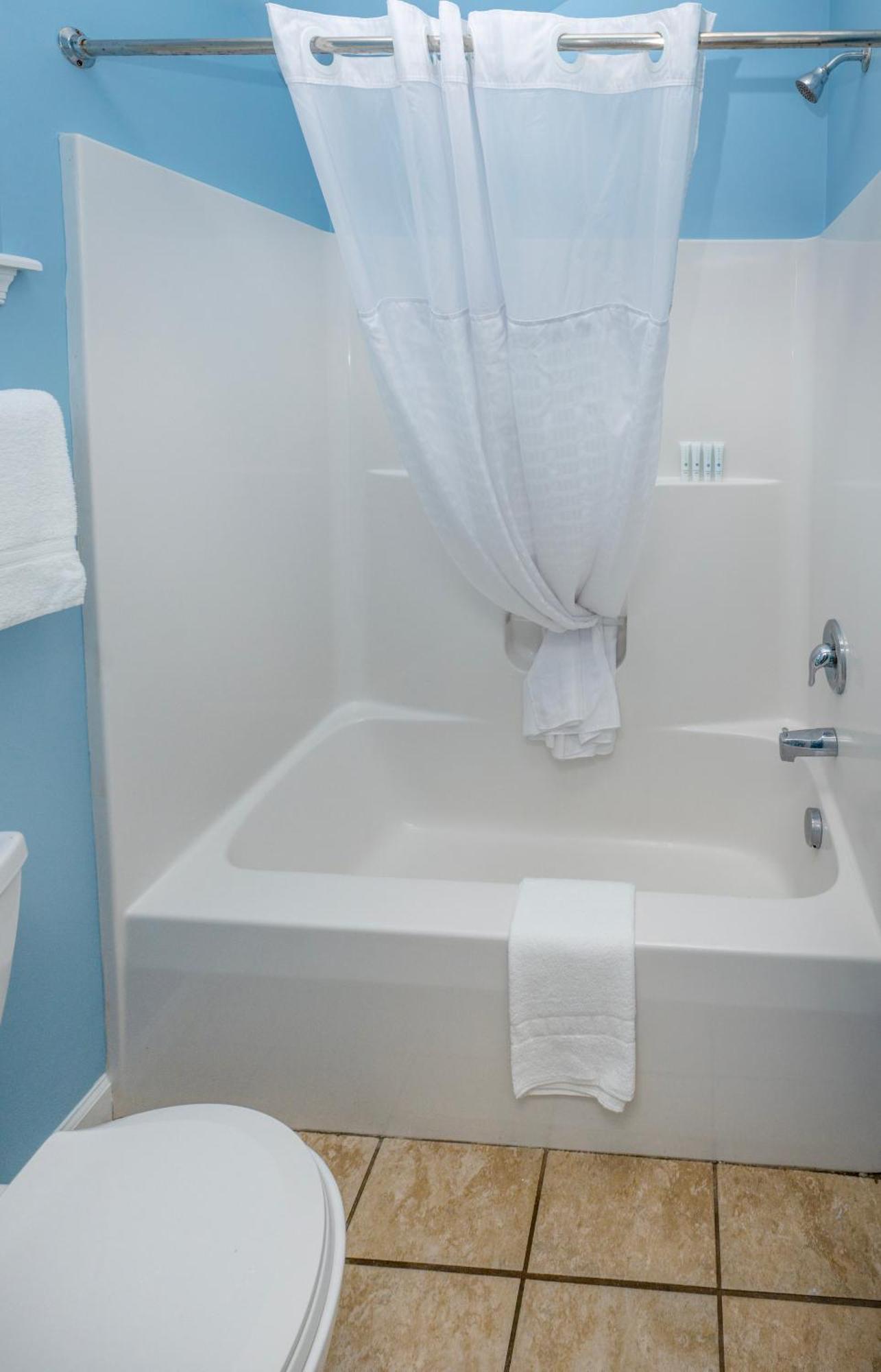 2-Bedroom Apartment
