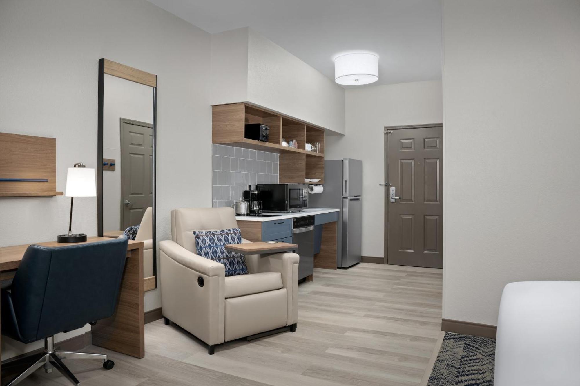 King Studio Suite Disability Access Roll Shower or Non-Smoking