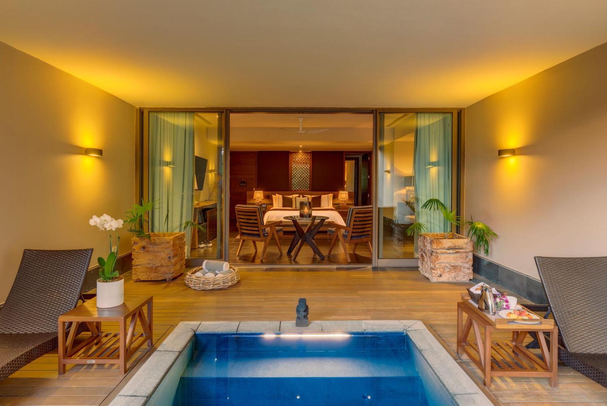 Junior Suite Garden View