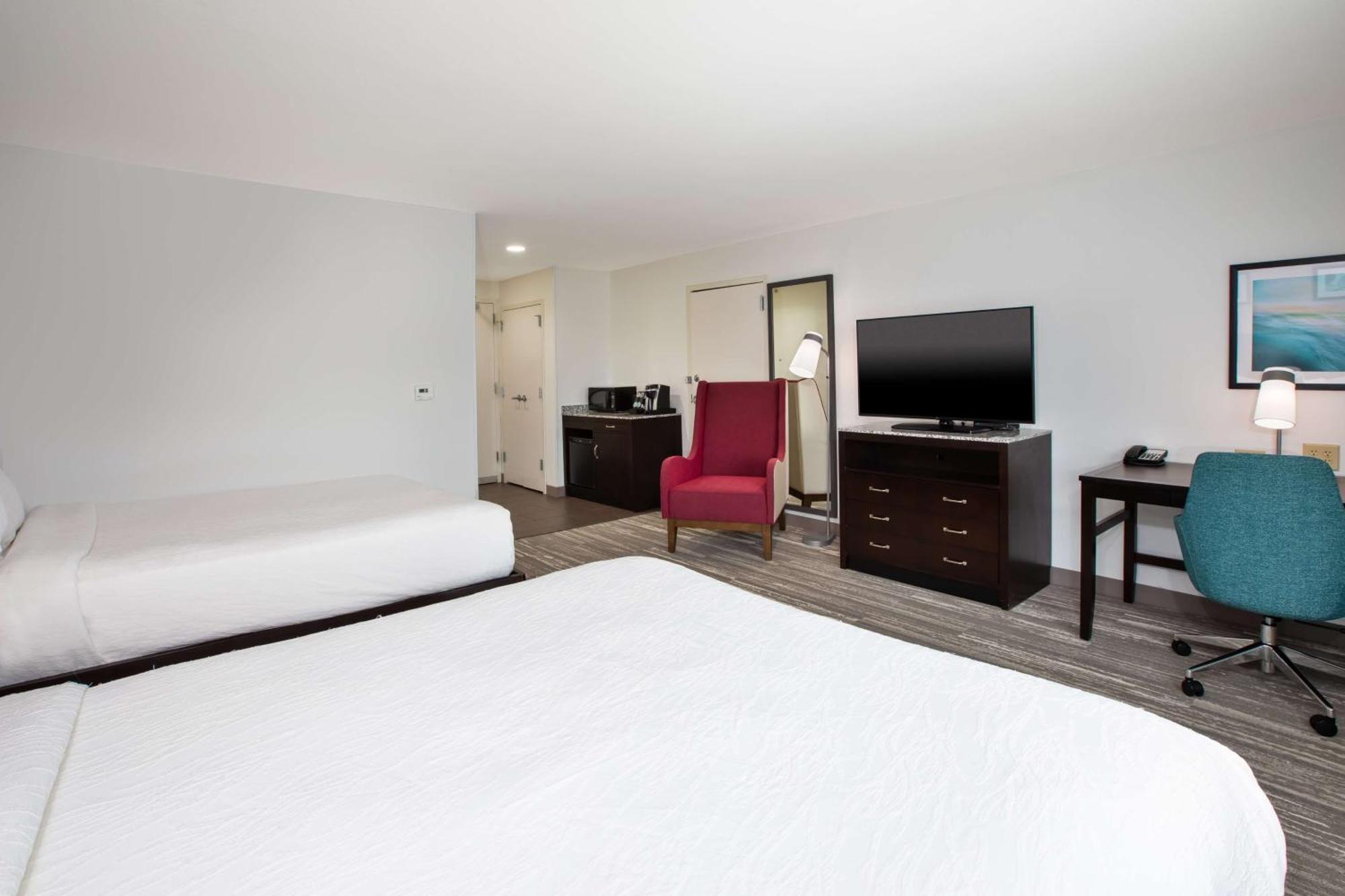 Queen Room Two Queen Beds