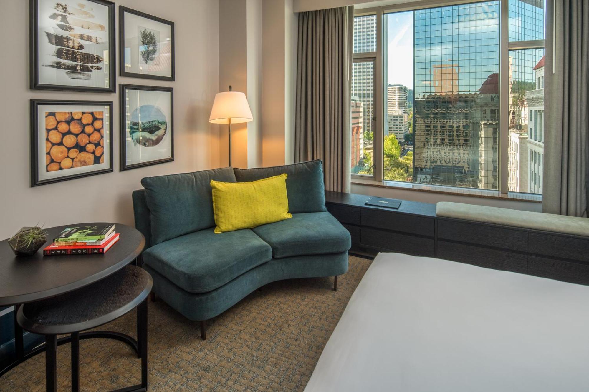 Queen Room Two Queen Beds Hearing Accessible