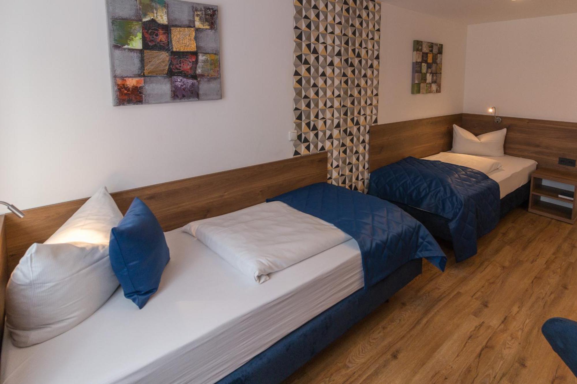 Economy Twin Room