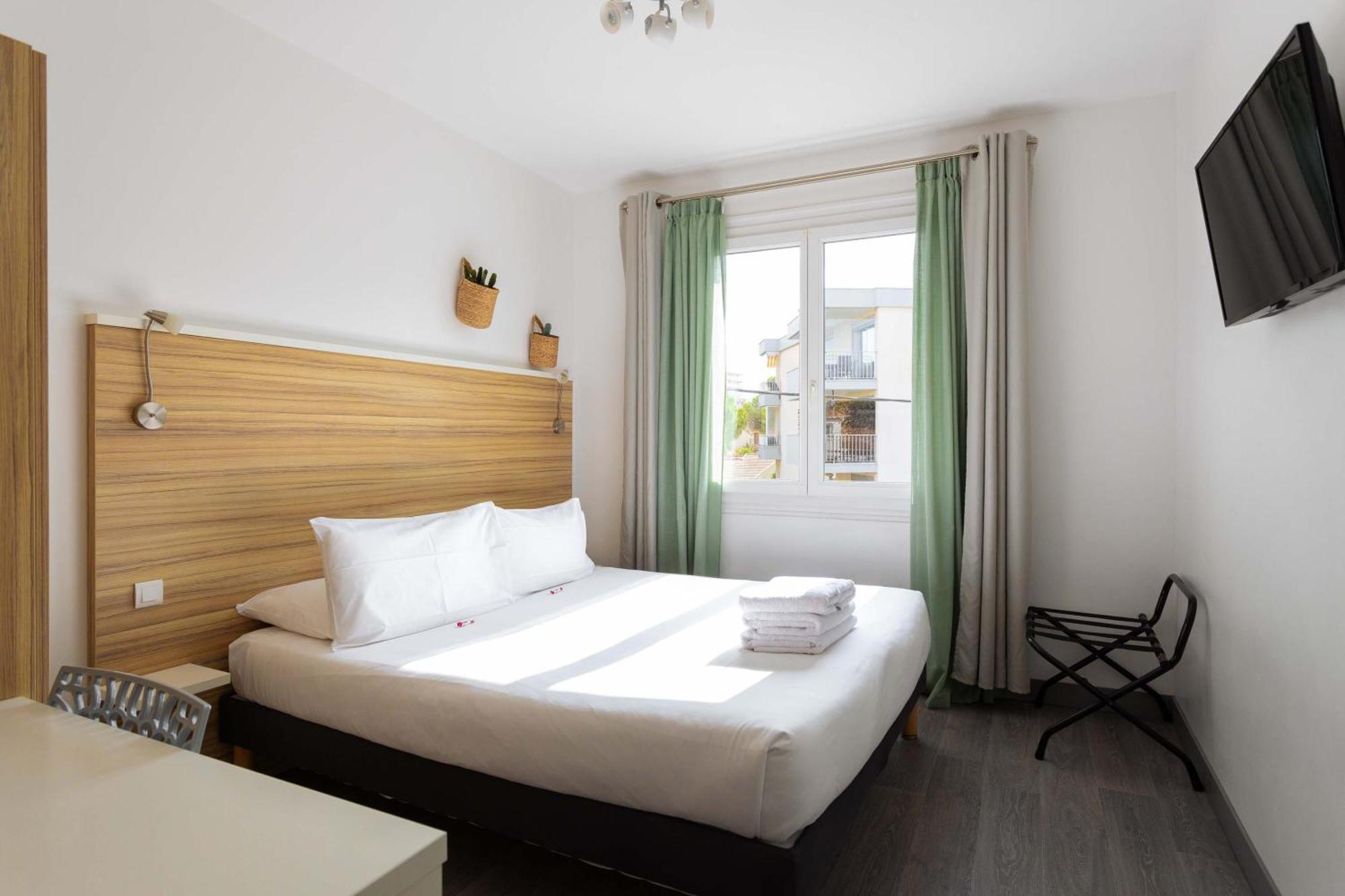 Superior Double Room 16 m2