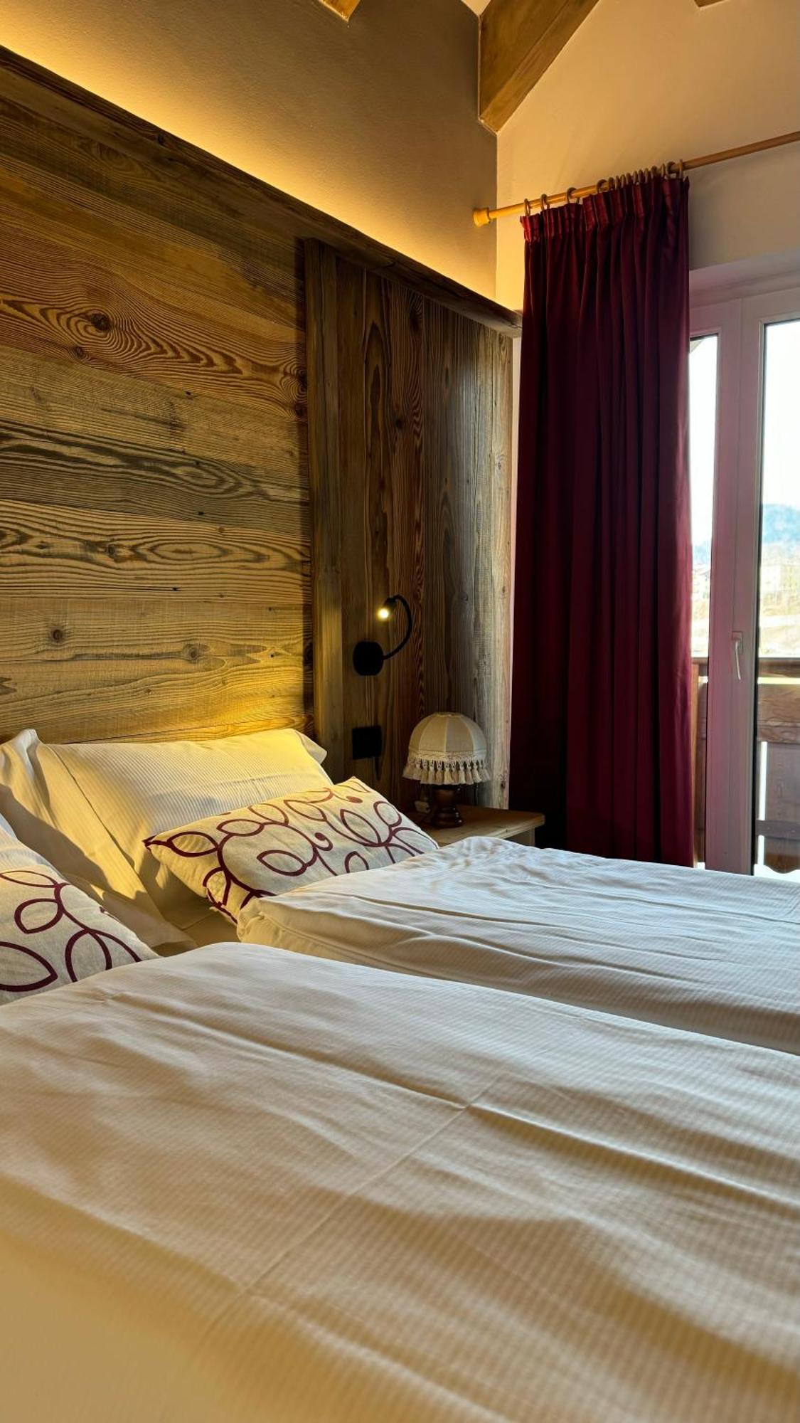 Double Room Lake View