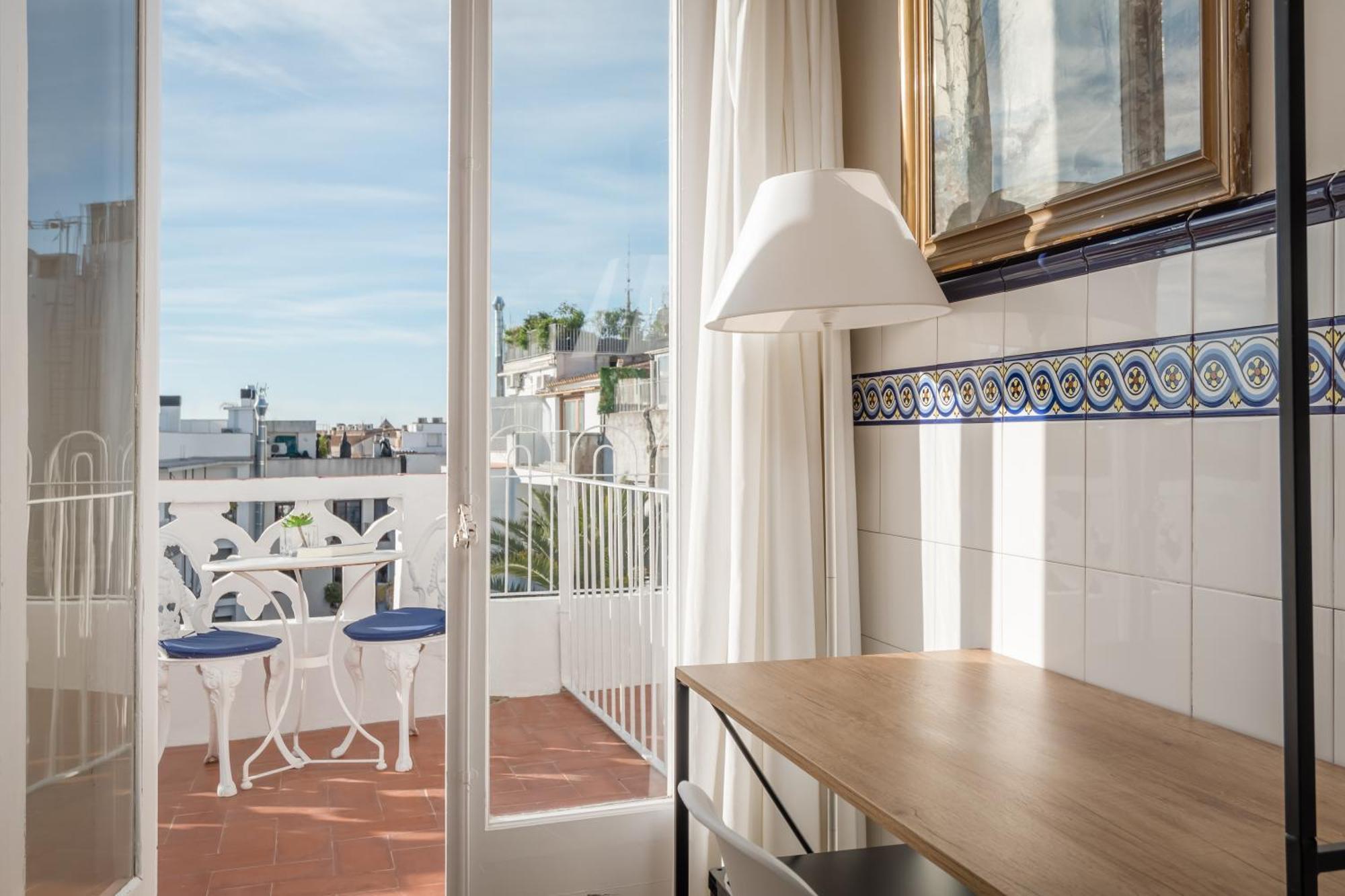 Double or Twin Room Terrace