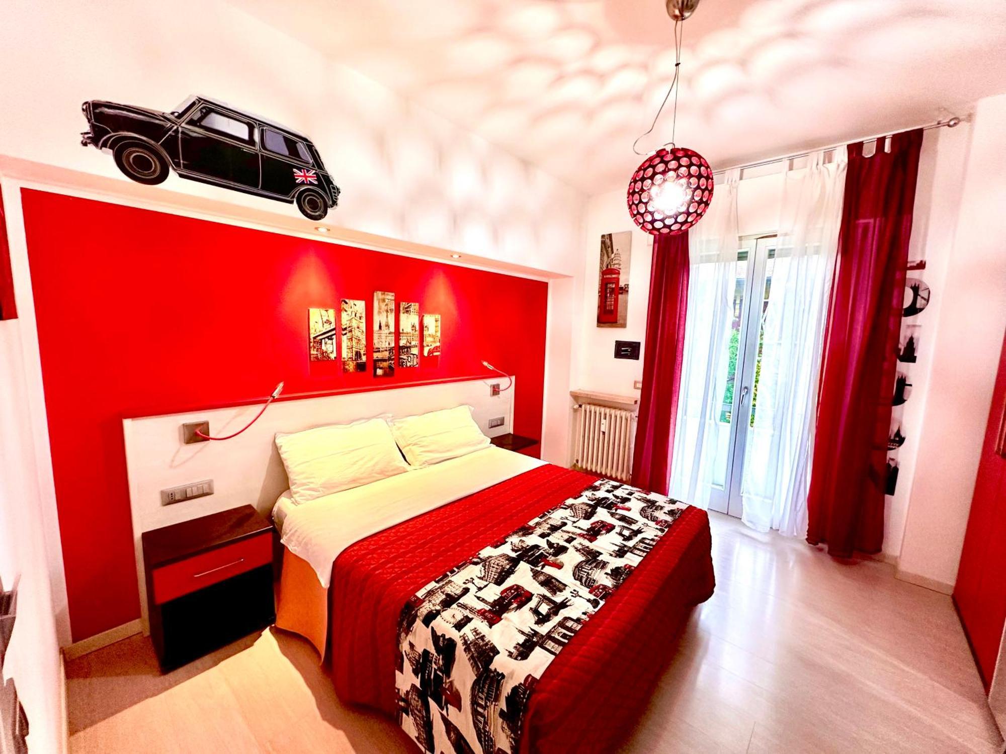 Double Room Private Bathroom