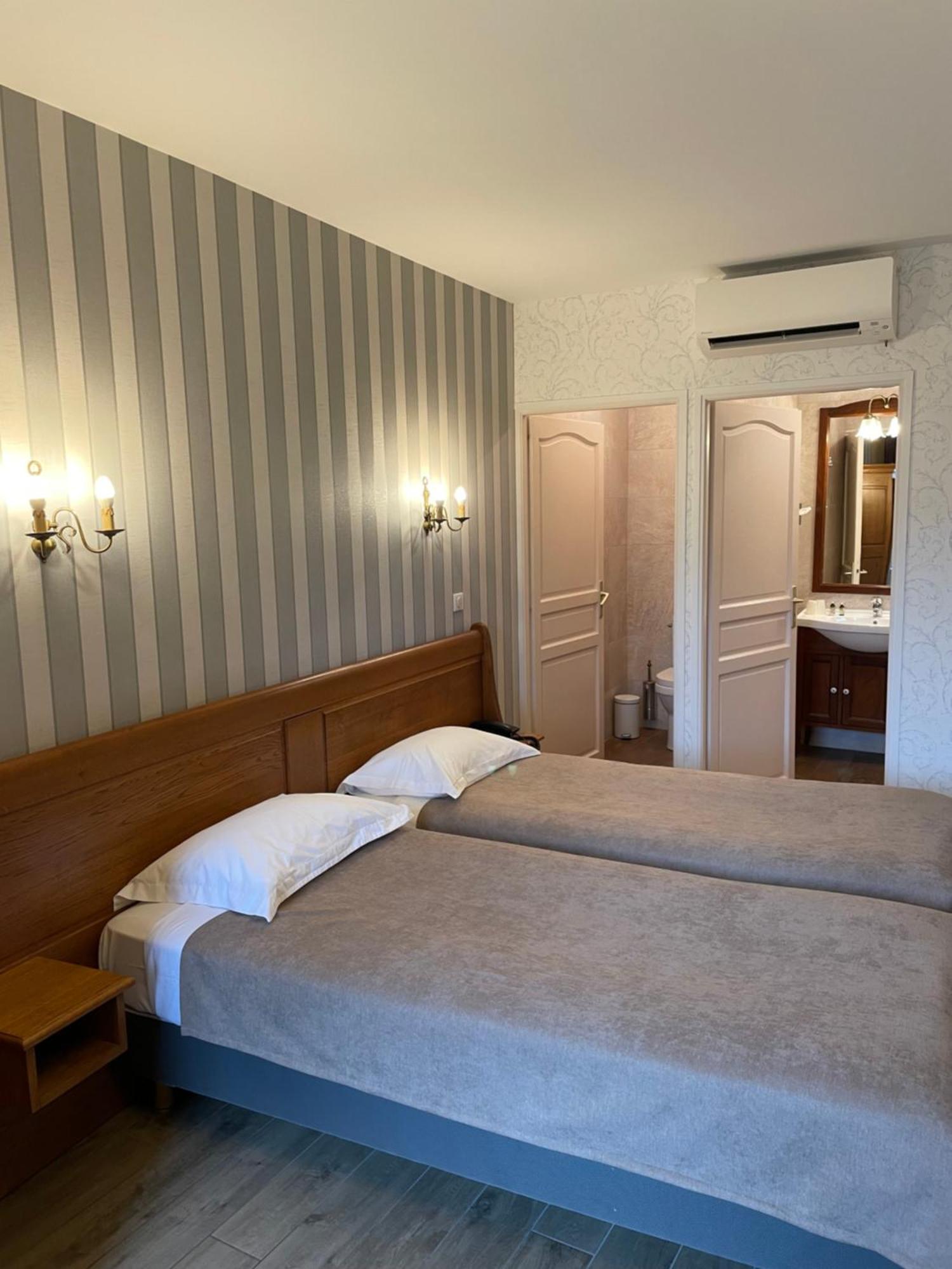 Comfort Twin Room