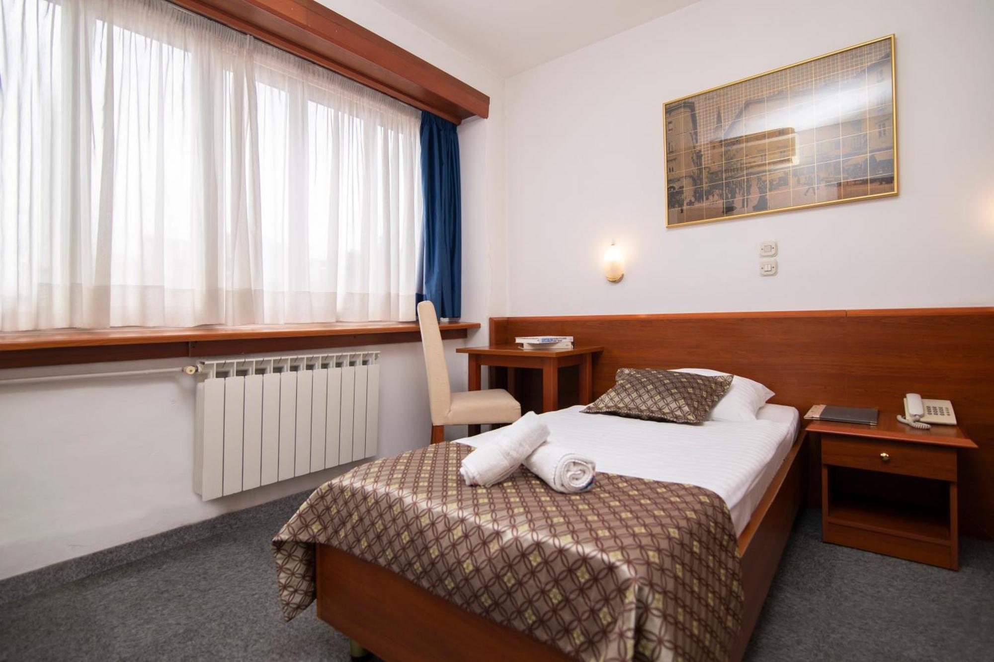 Standard Single Room