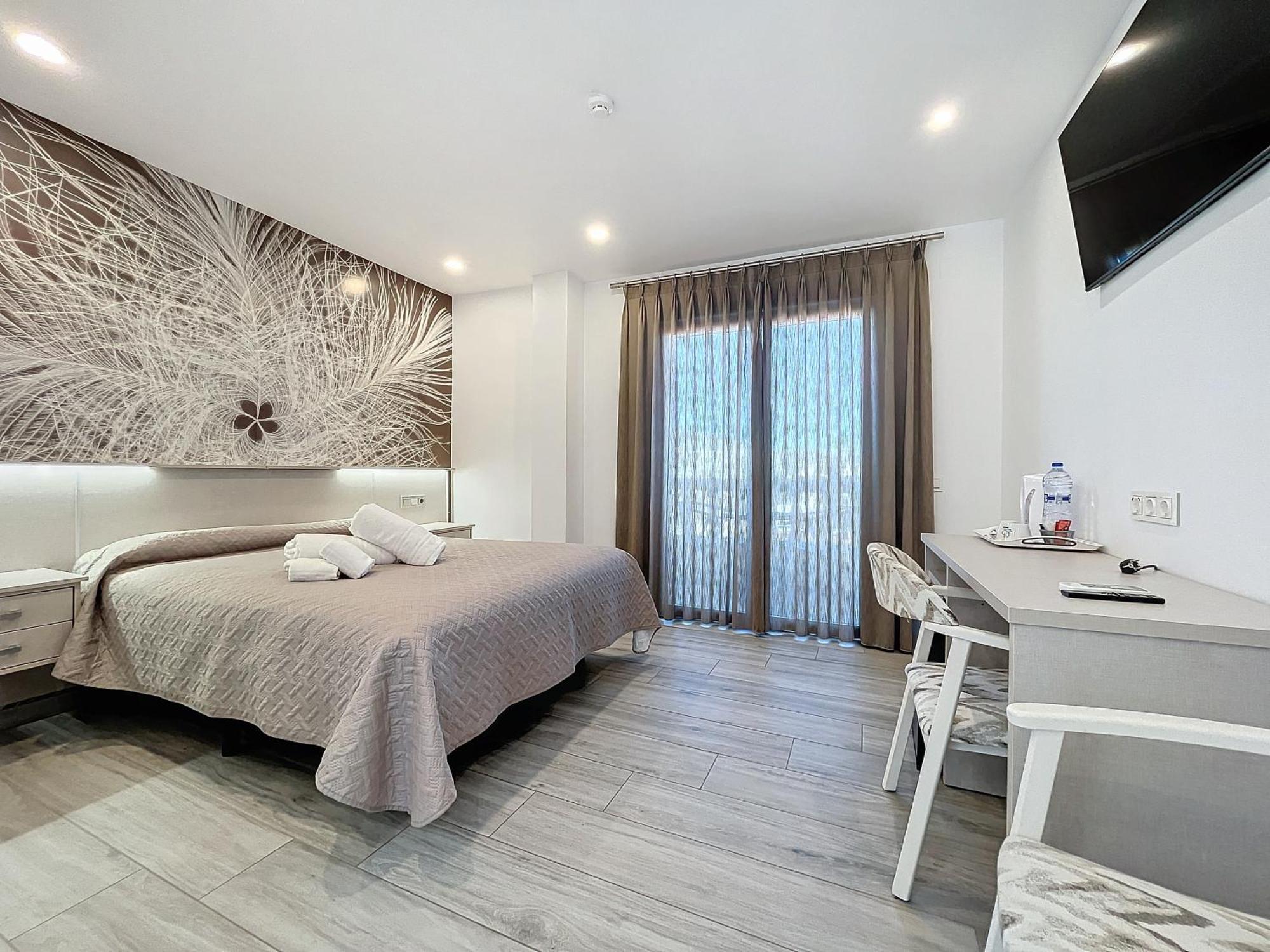 Double or Twin Room Balcony