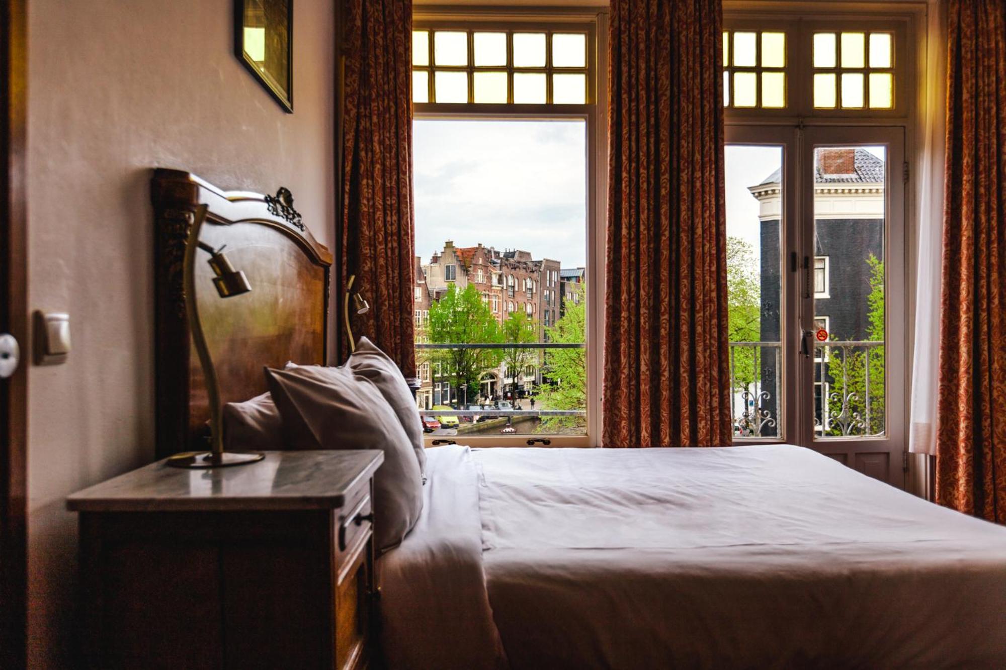 Double Room Canal View