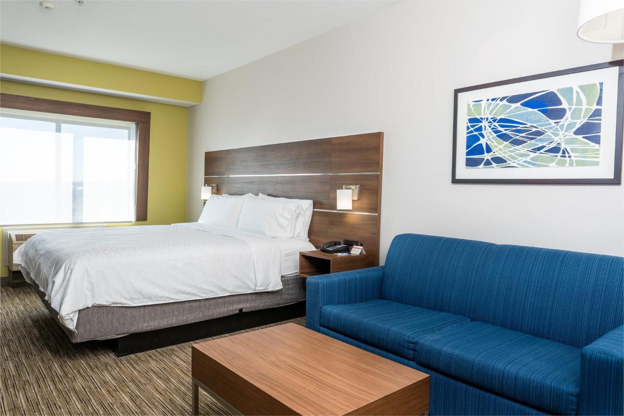 King Room Mobility Access or Hearing Accessible