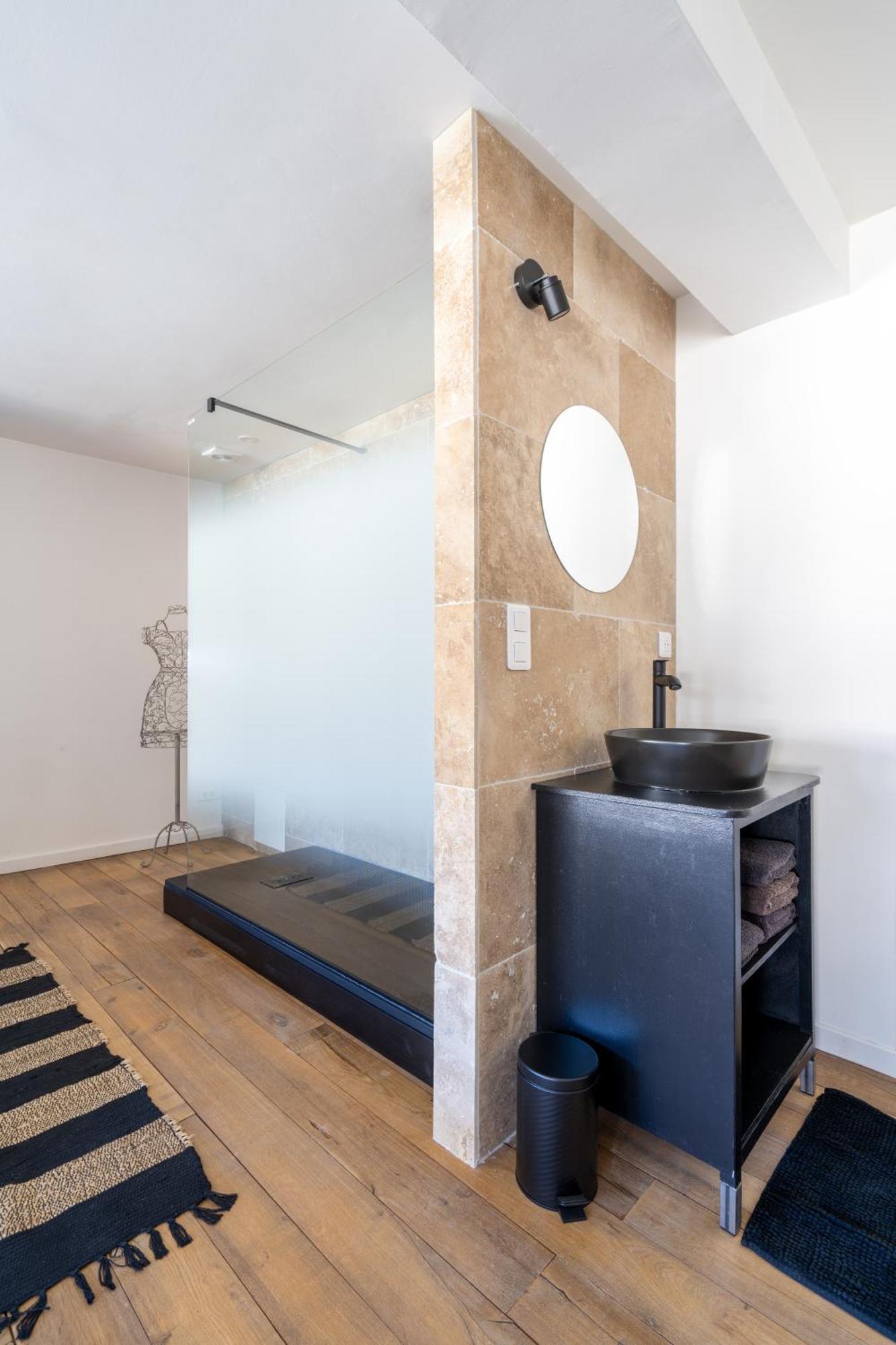Superior Family Room