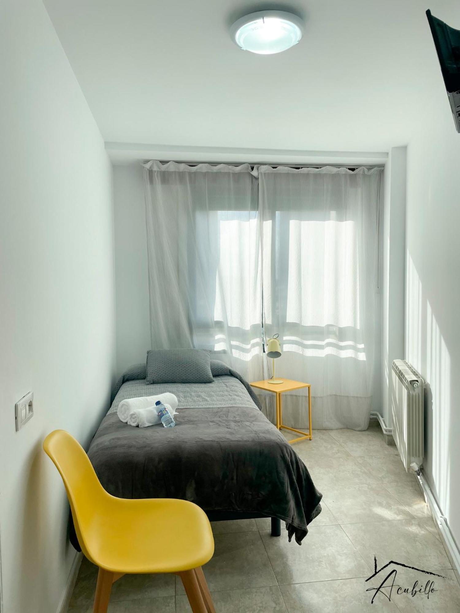 Single Room,1573230497:JPEG