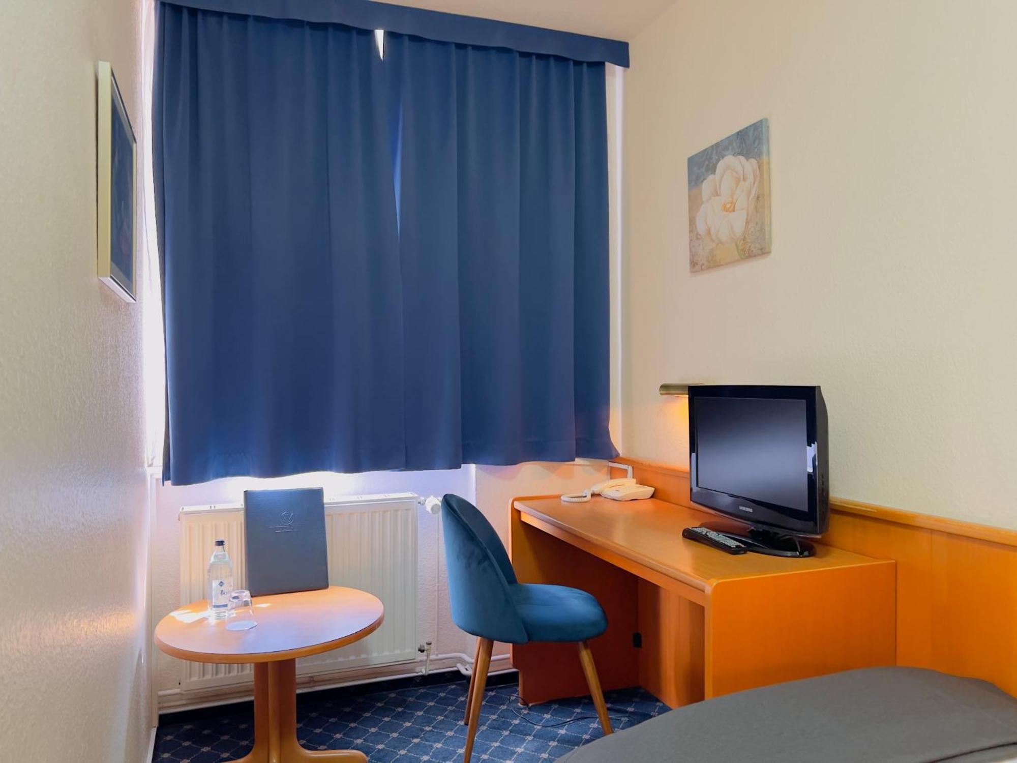 Comfort Single Room